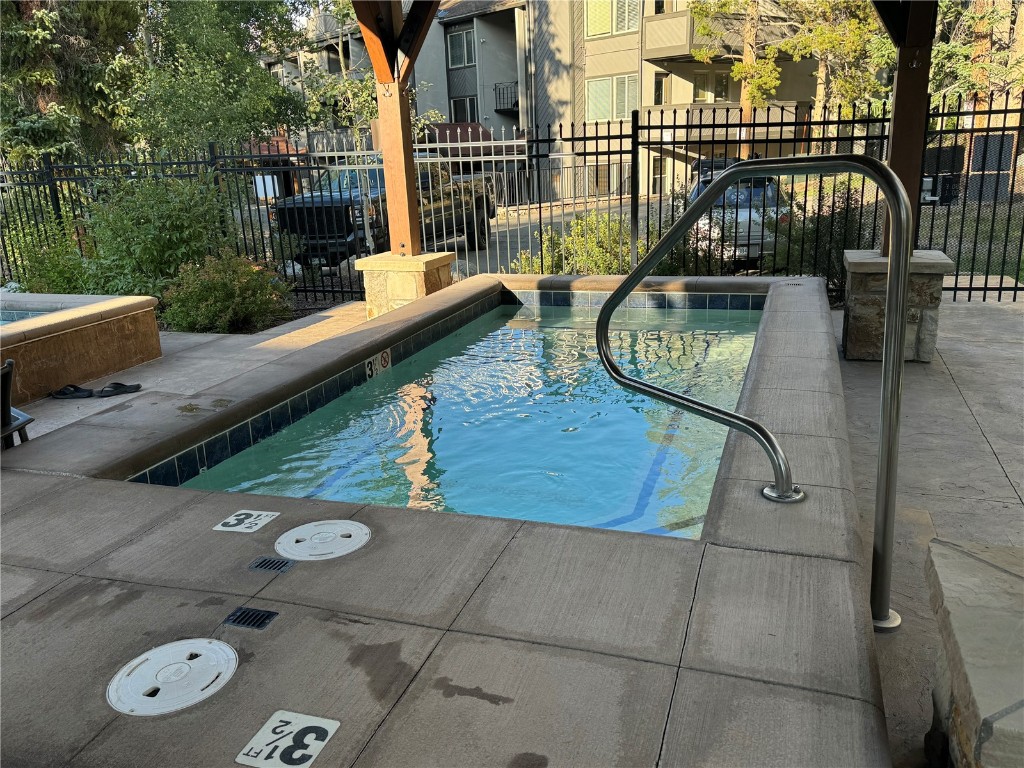 730 Columbine ROAD 21