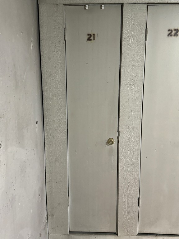 730 Columbine ROAD 21