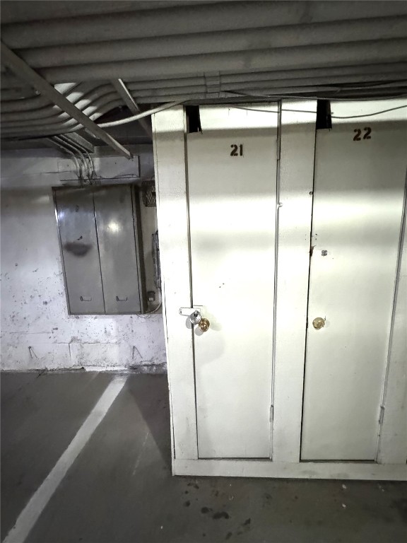 730 Columbine ROAD 21