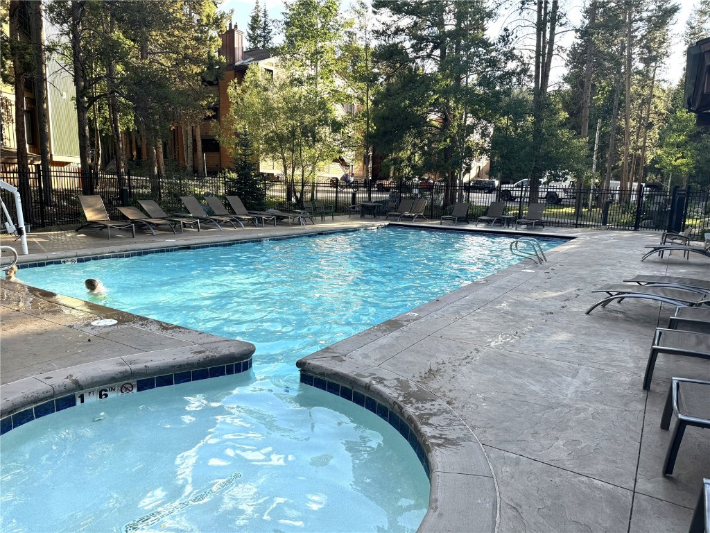 730 Columbine ROAD 21