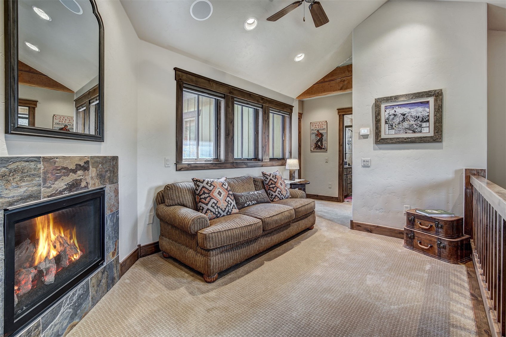 211 Shores LANE