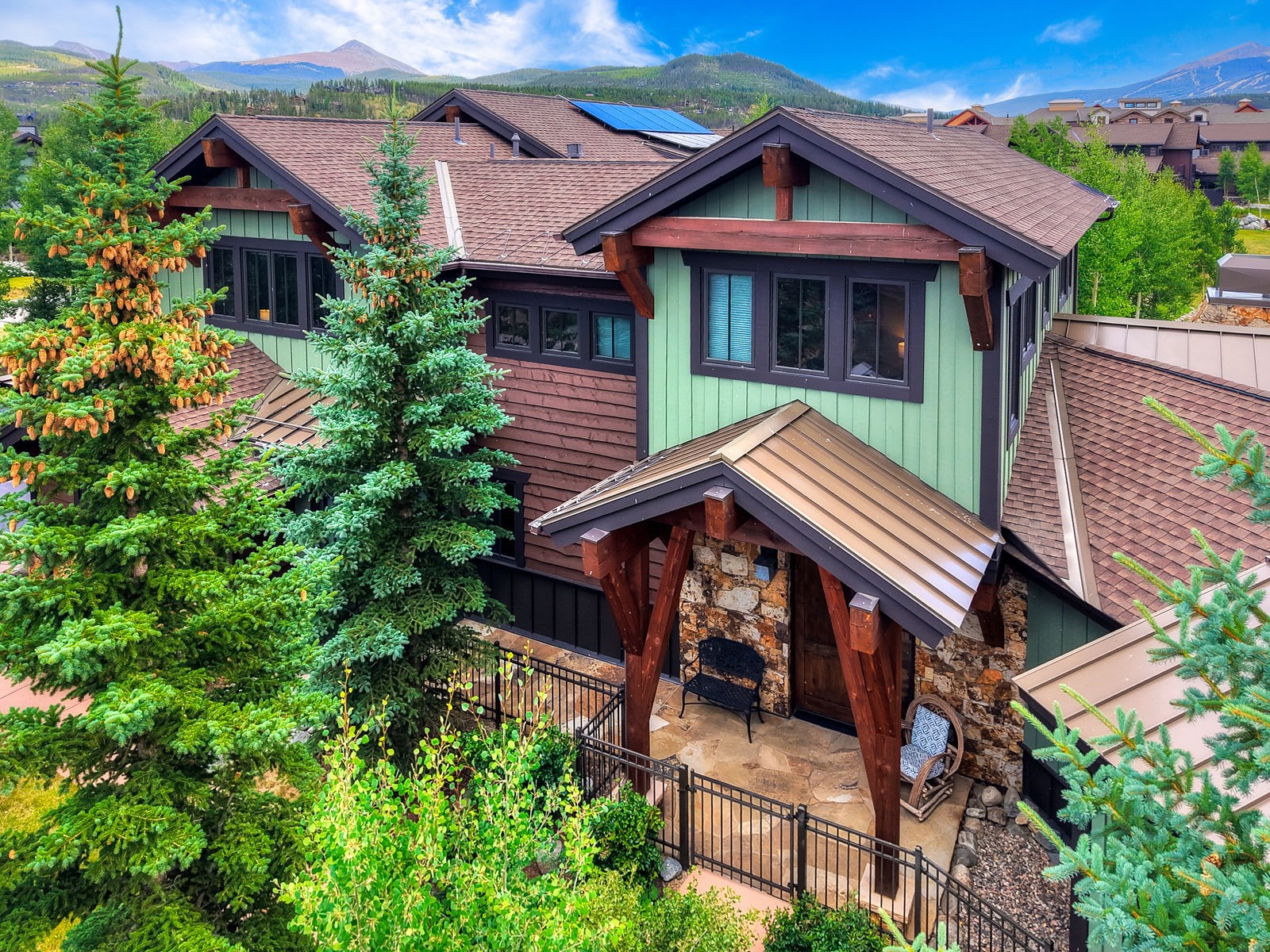 211 Shores LANE