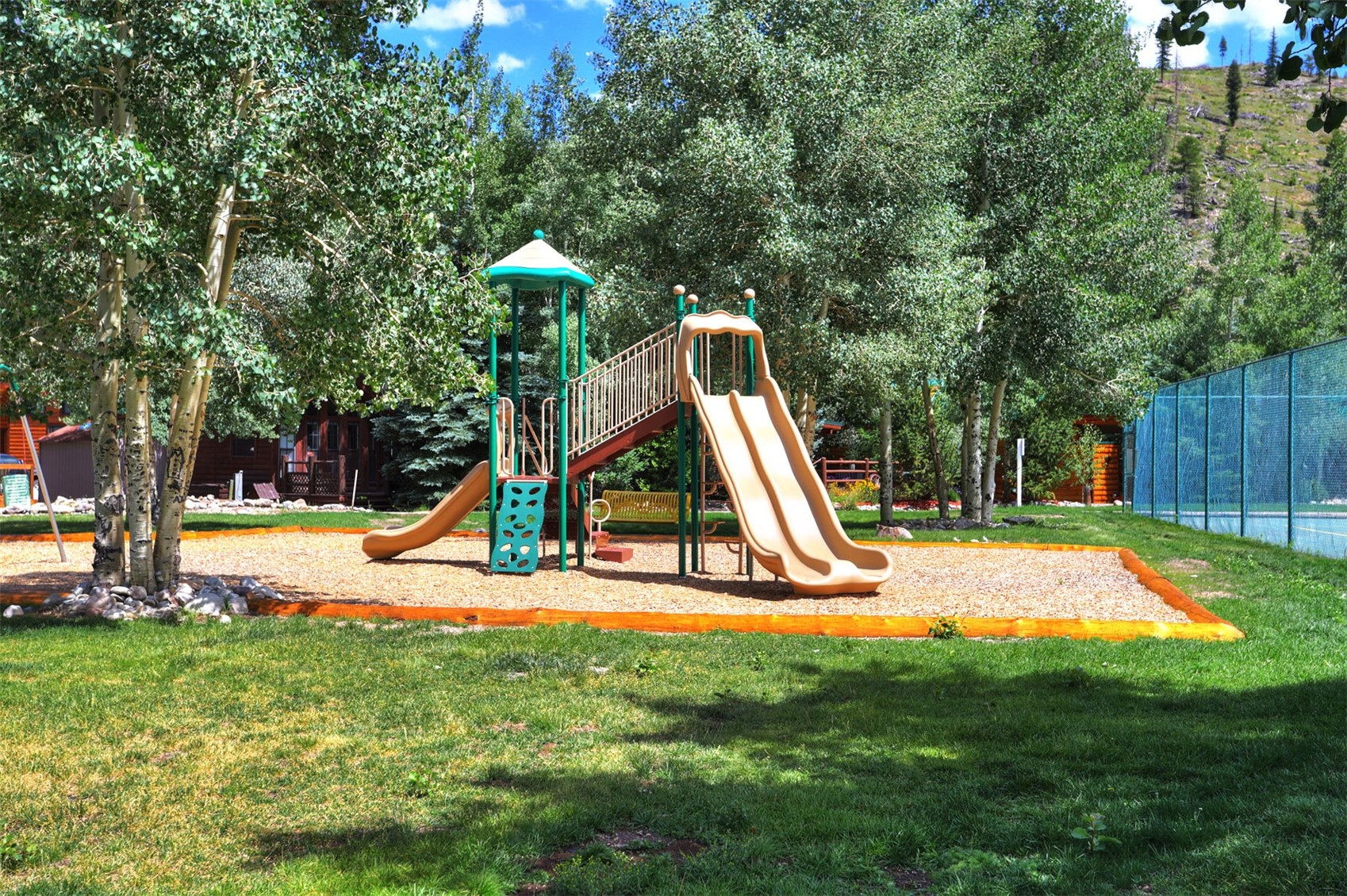85 Revett DRIVE 26