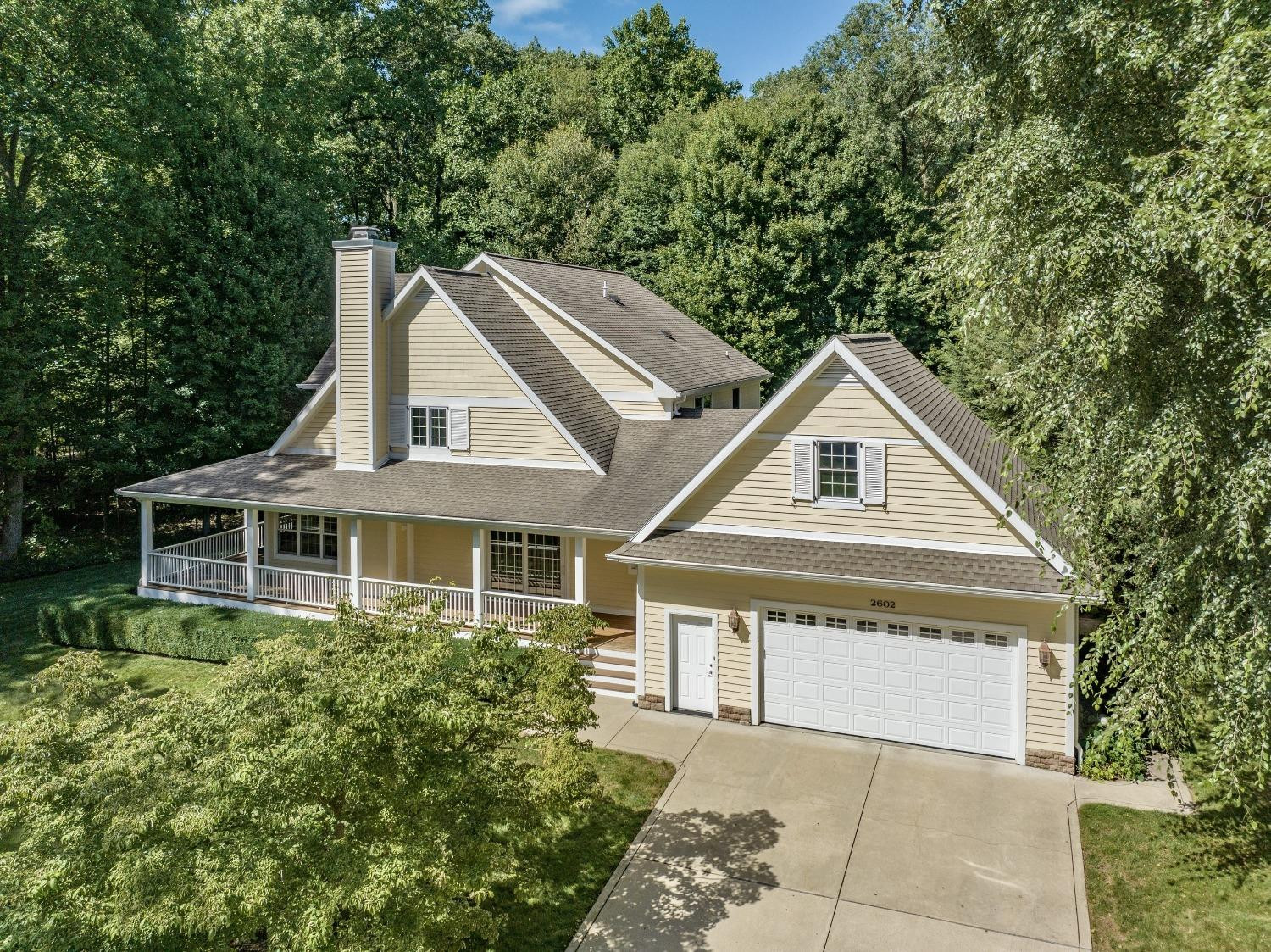 2602 Grande Mere Drive