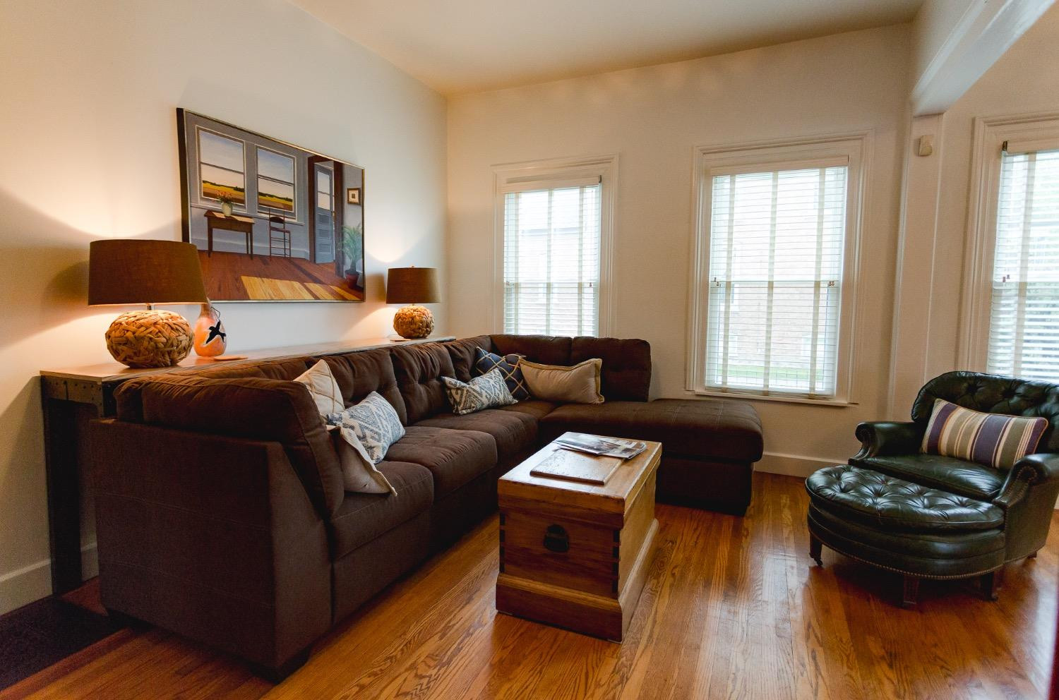 219 W 6th Street