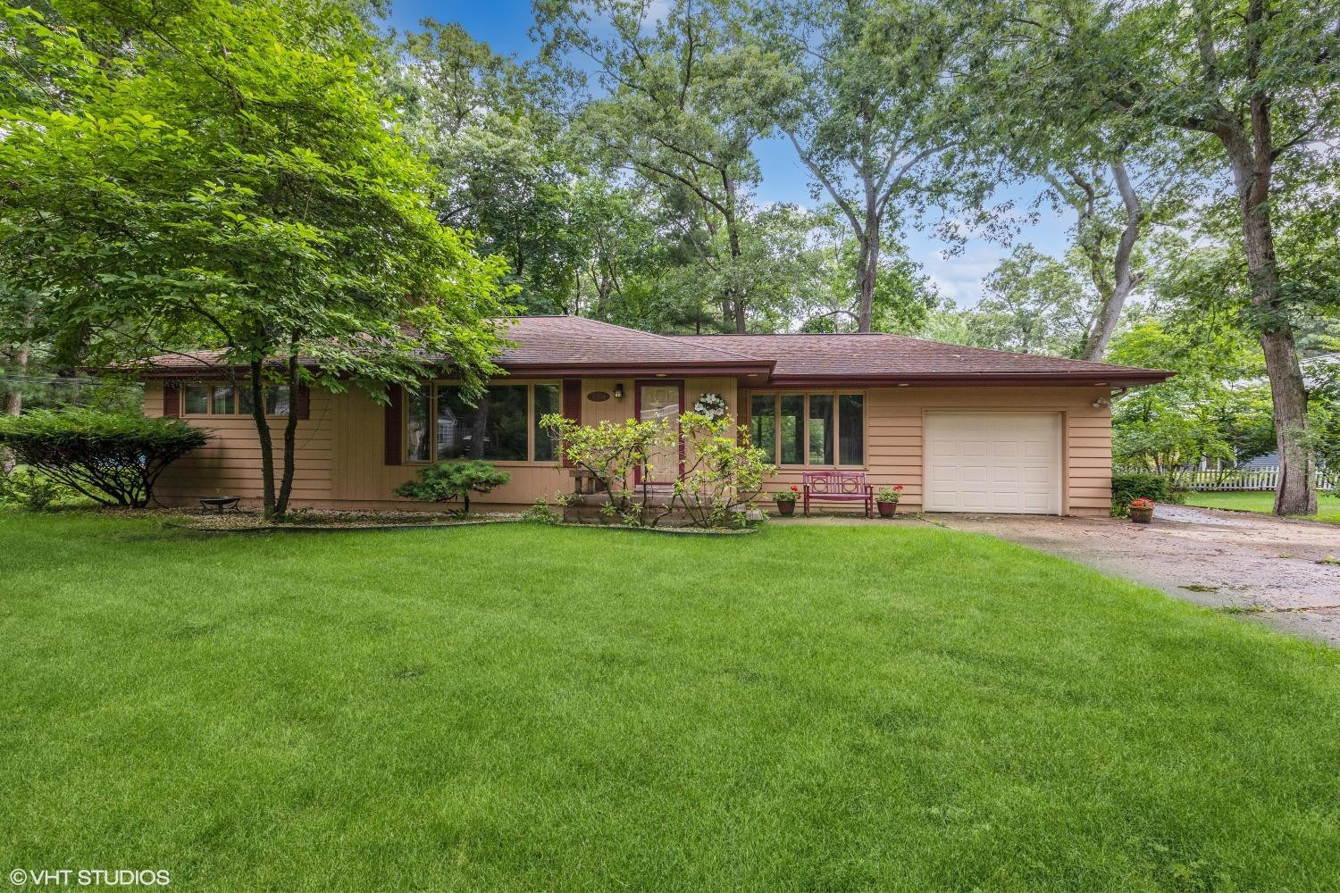 3304 Lasalle Trail