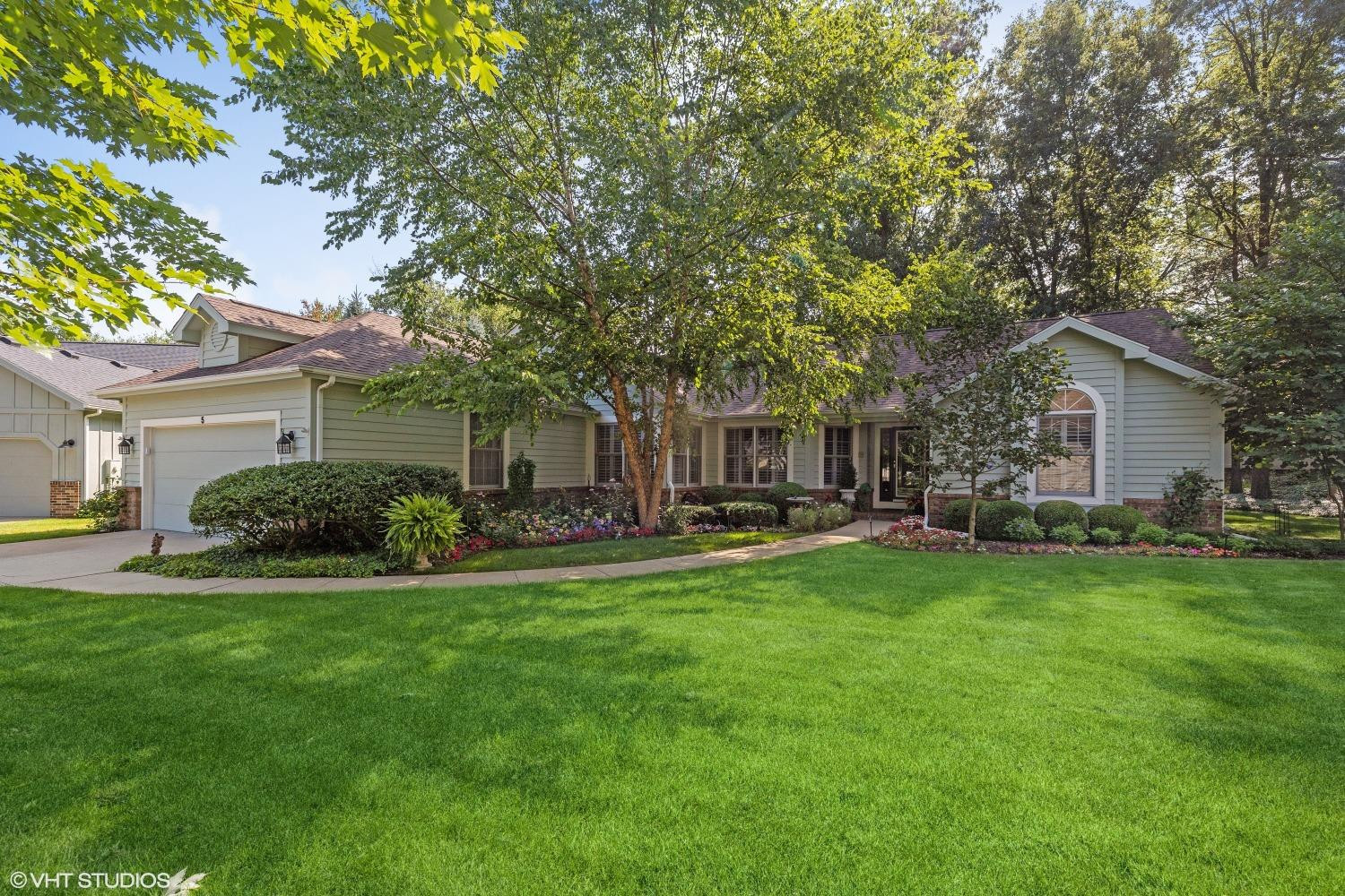 5 Royal Troon Drive
