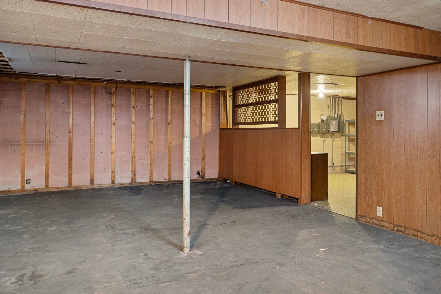 213 Cardinal Drive