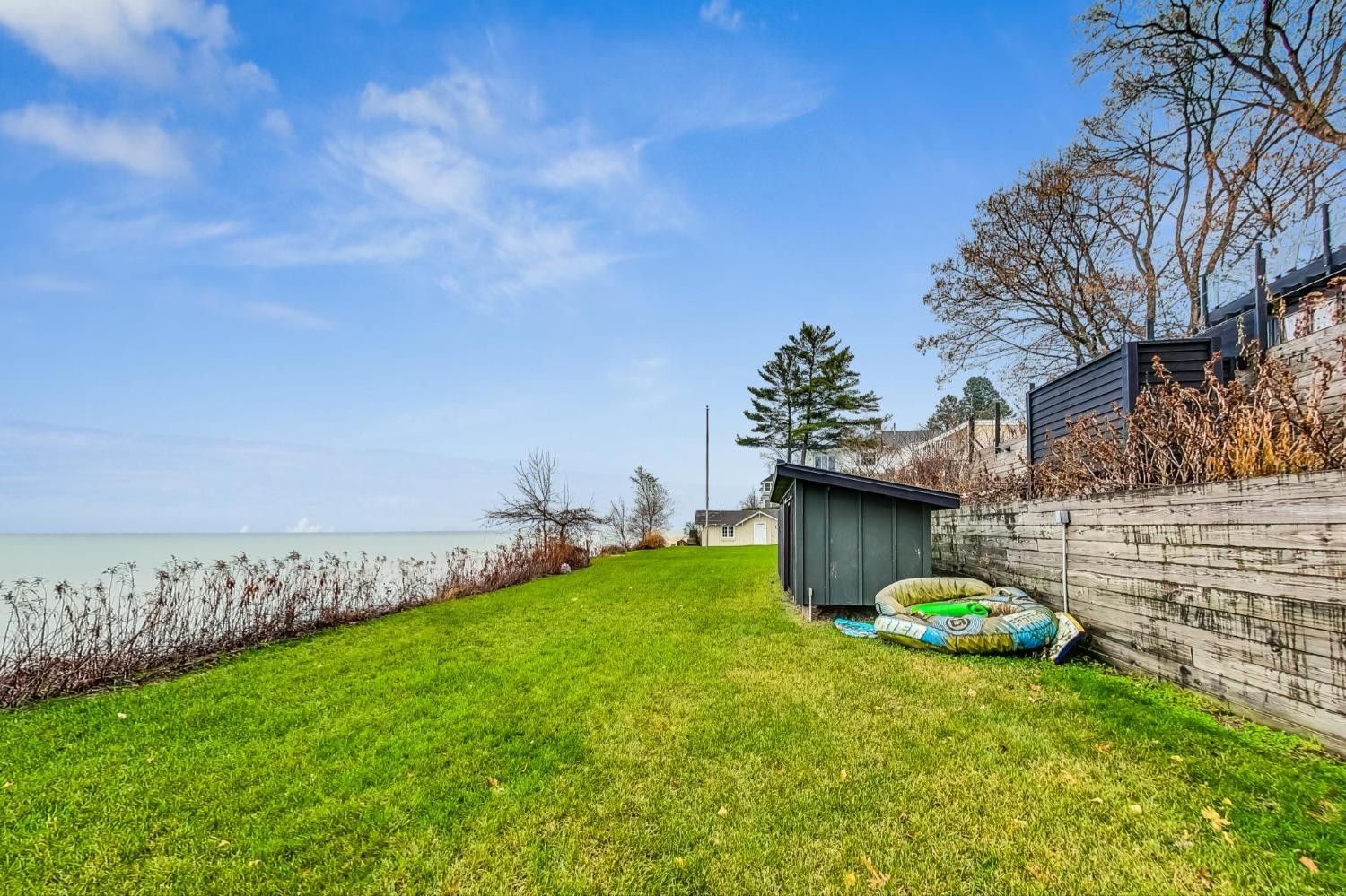 2714 Lake Shore Drive