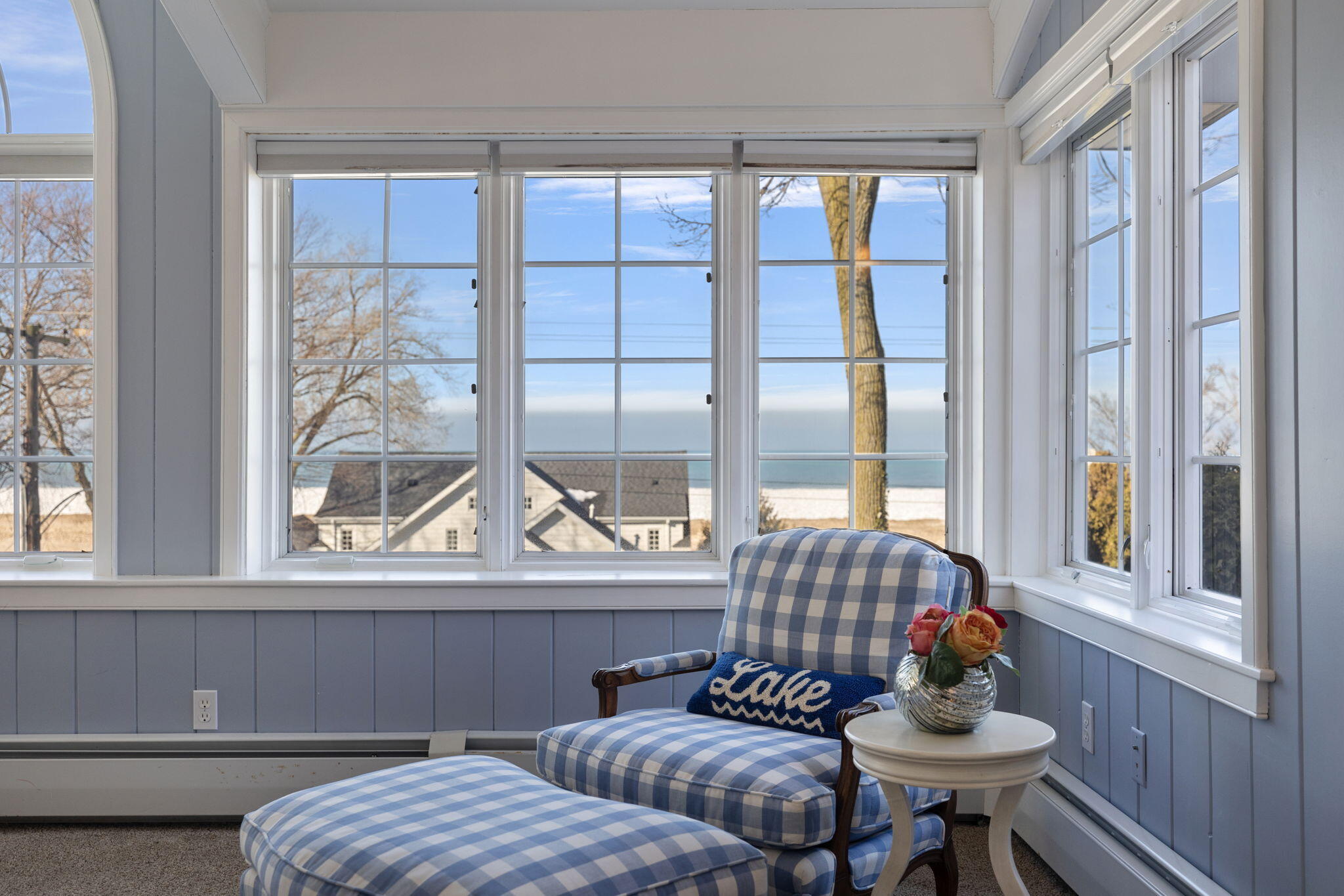 1625 Lake Shore Drive