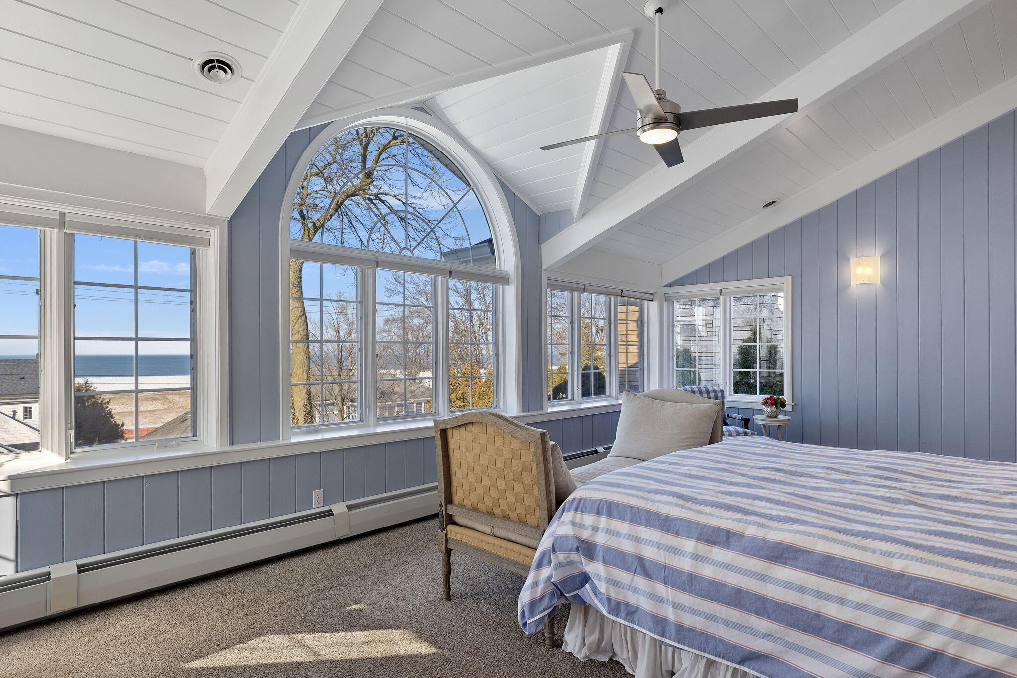 1625 Lake Shore Drive