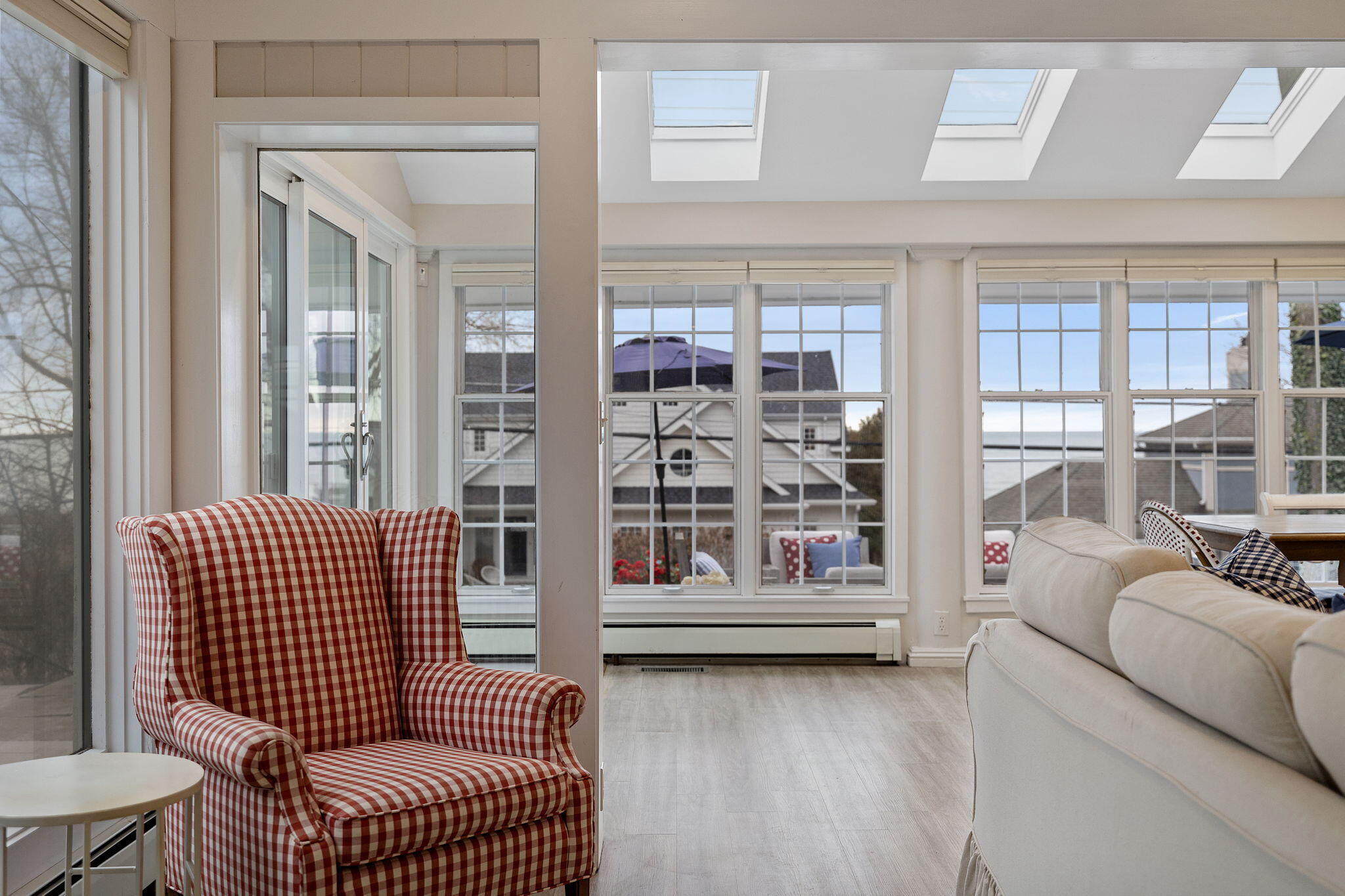 1625 Lake Shore Drive