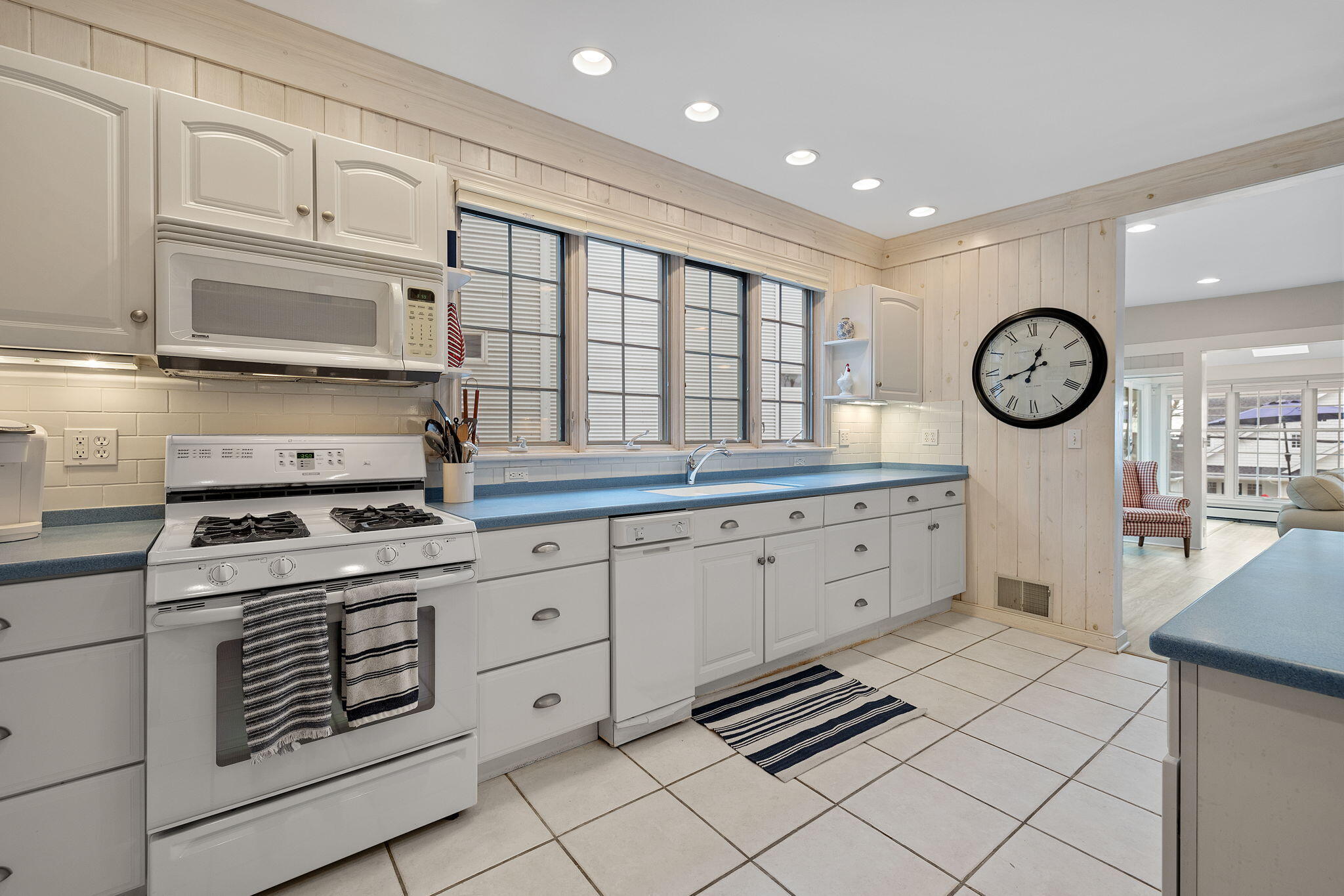 1625 Lake Shore Drive