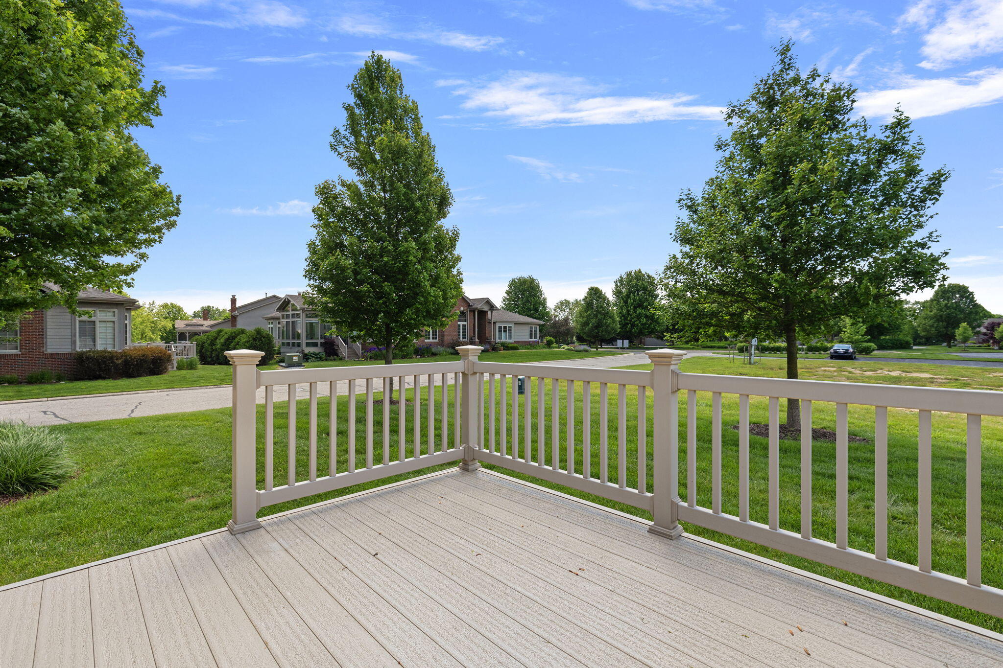 3224 N Briar Leaf Court