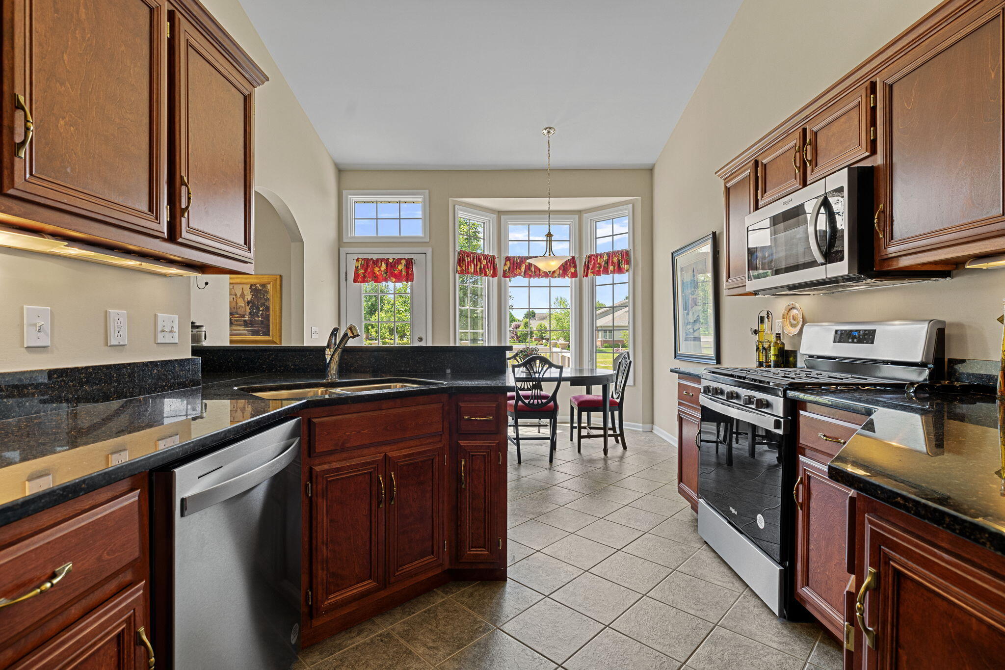 3224 N Briar Leaf Court