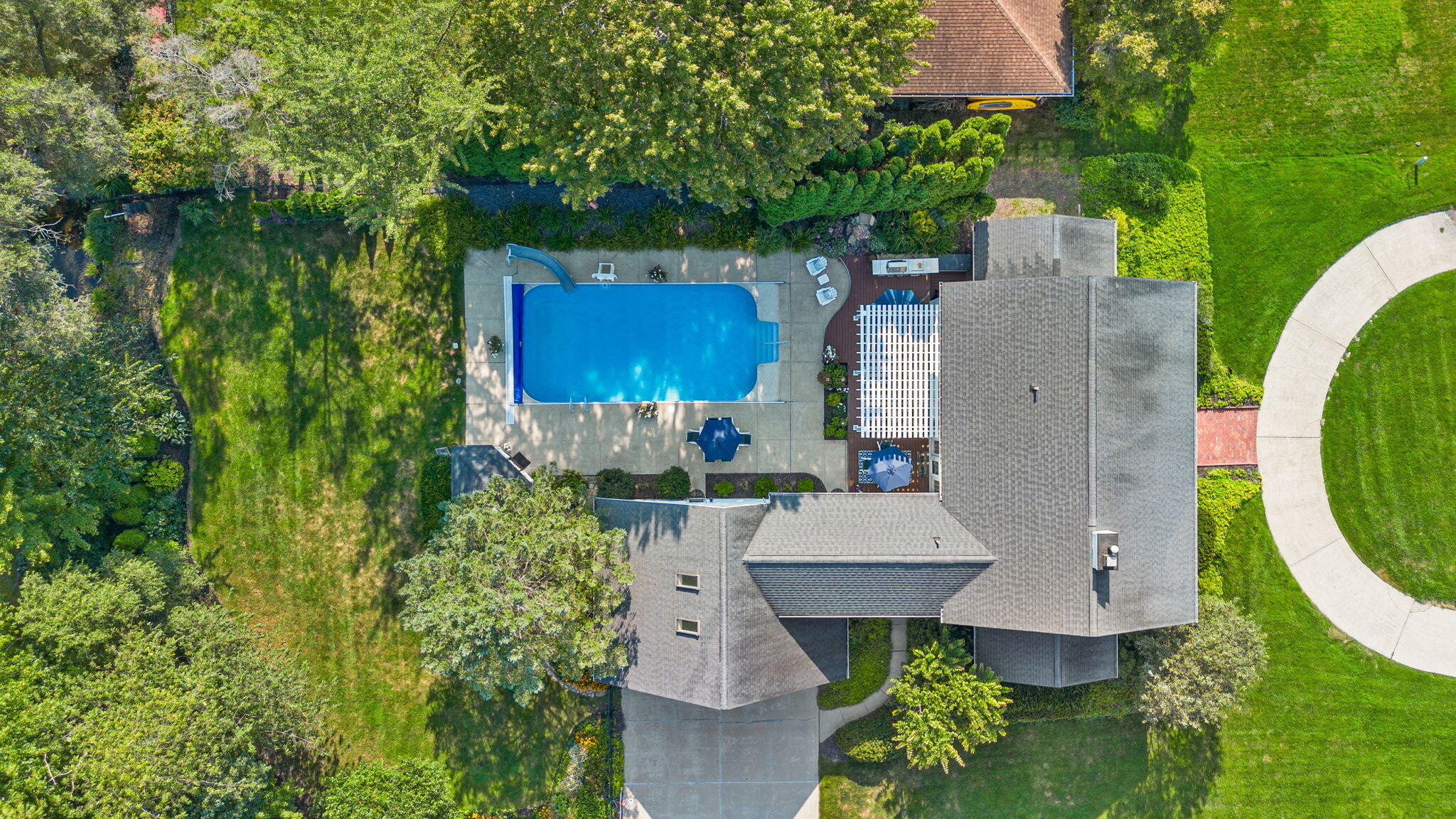 2609 Fairway Drive