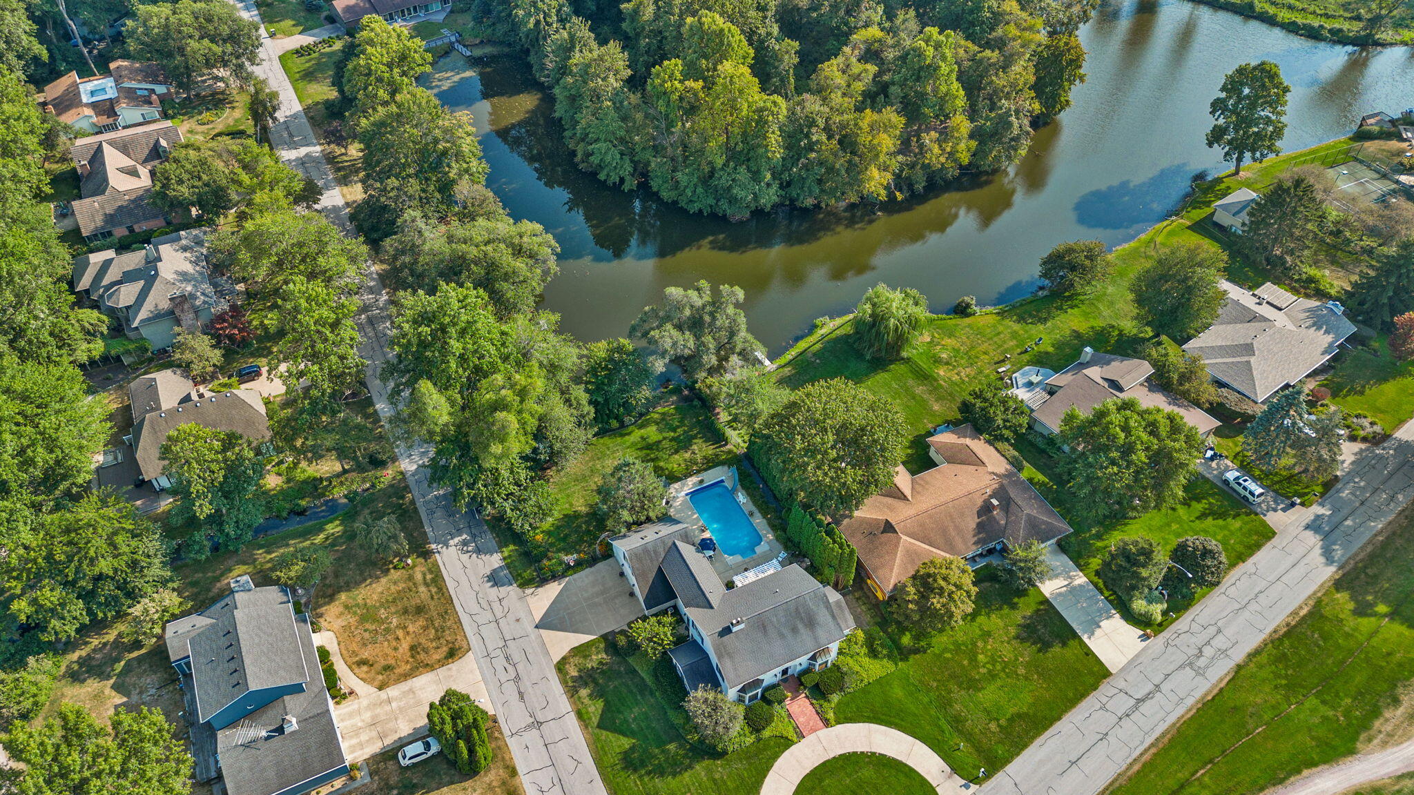 2609 Fairway Drive