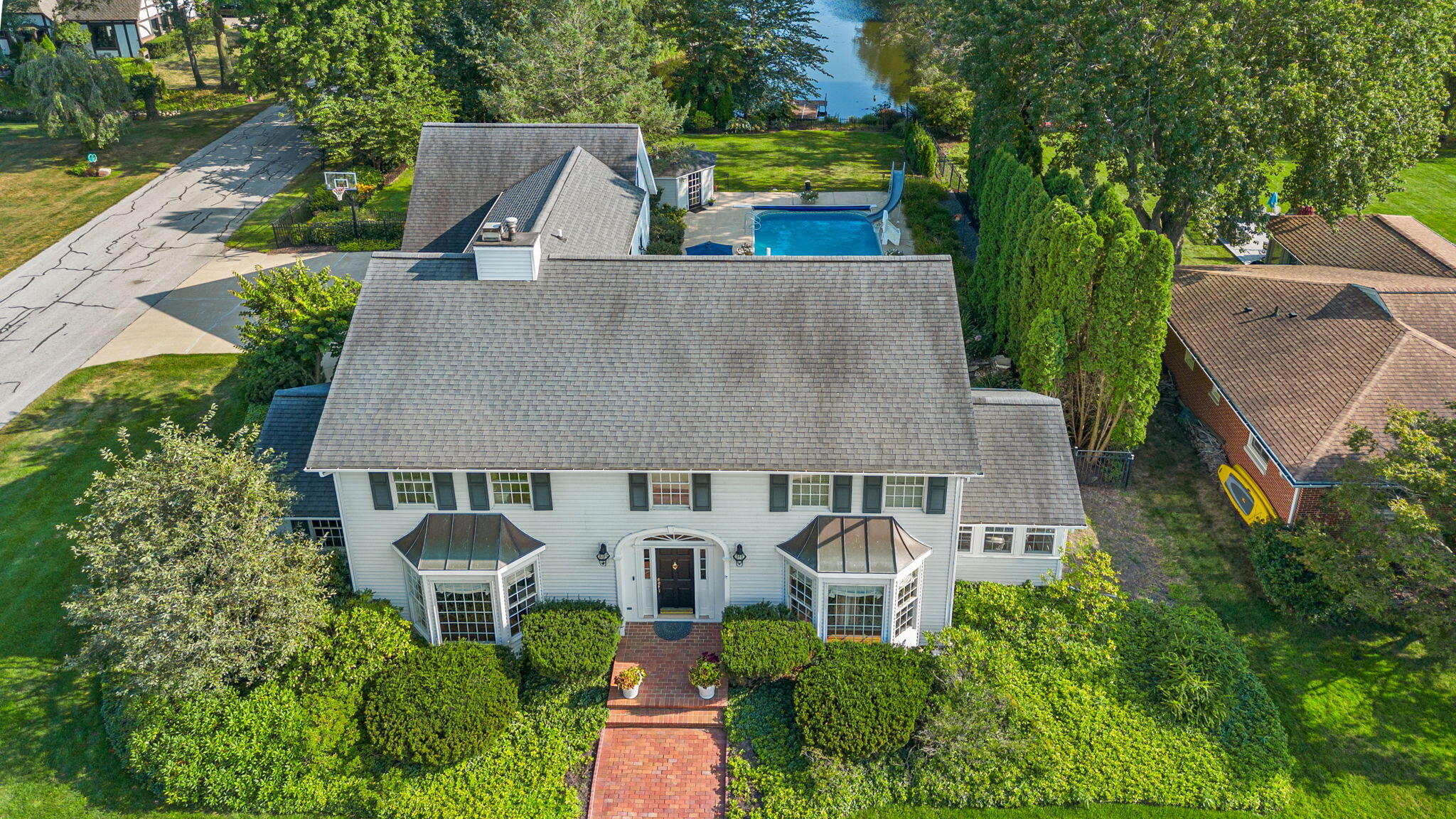 2609 Fairway Drive