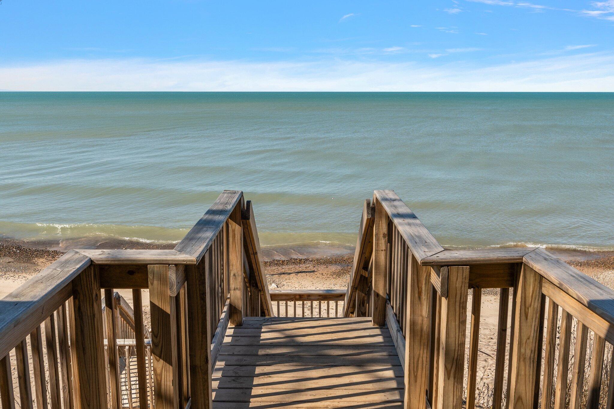 5 E Lake Front Drive