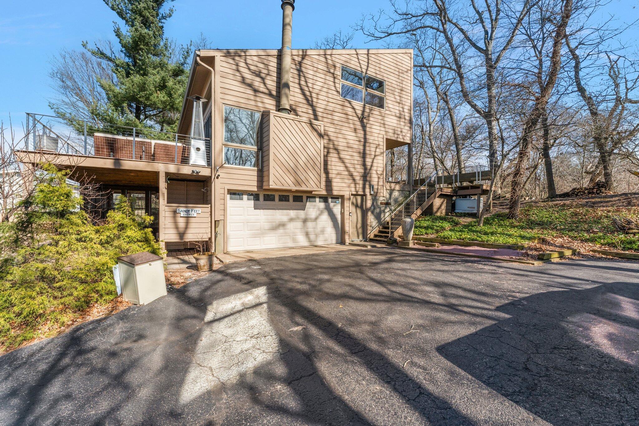 5 E Lake Front Drive
