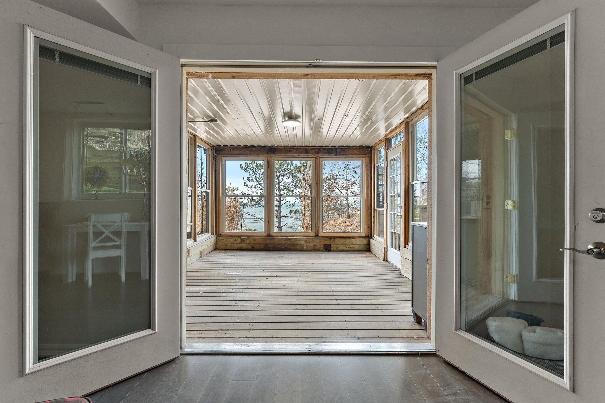 5 E Lake Front Drive