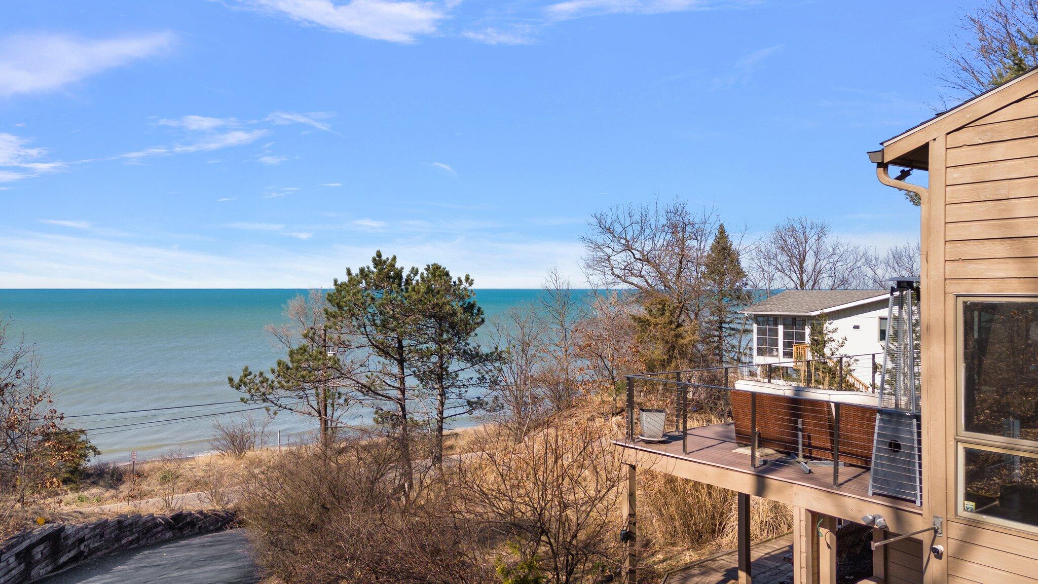 5 E Lake Front Drive