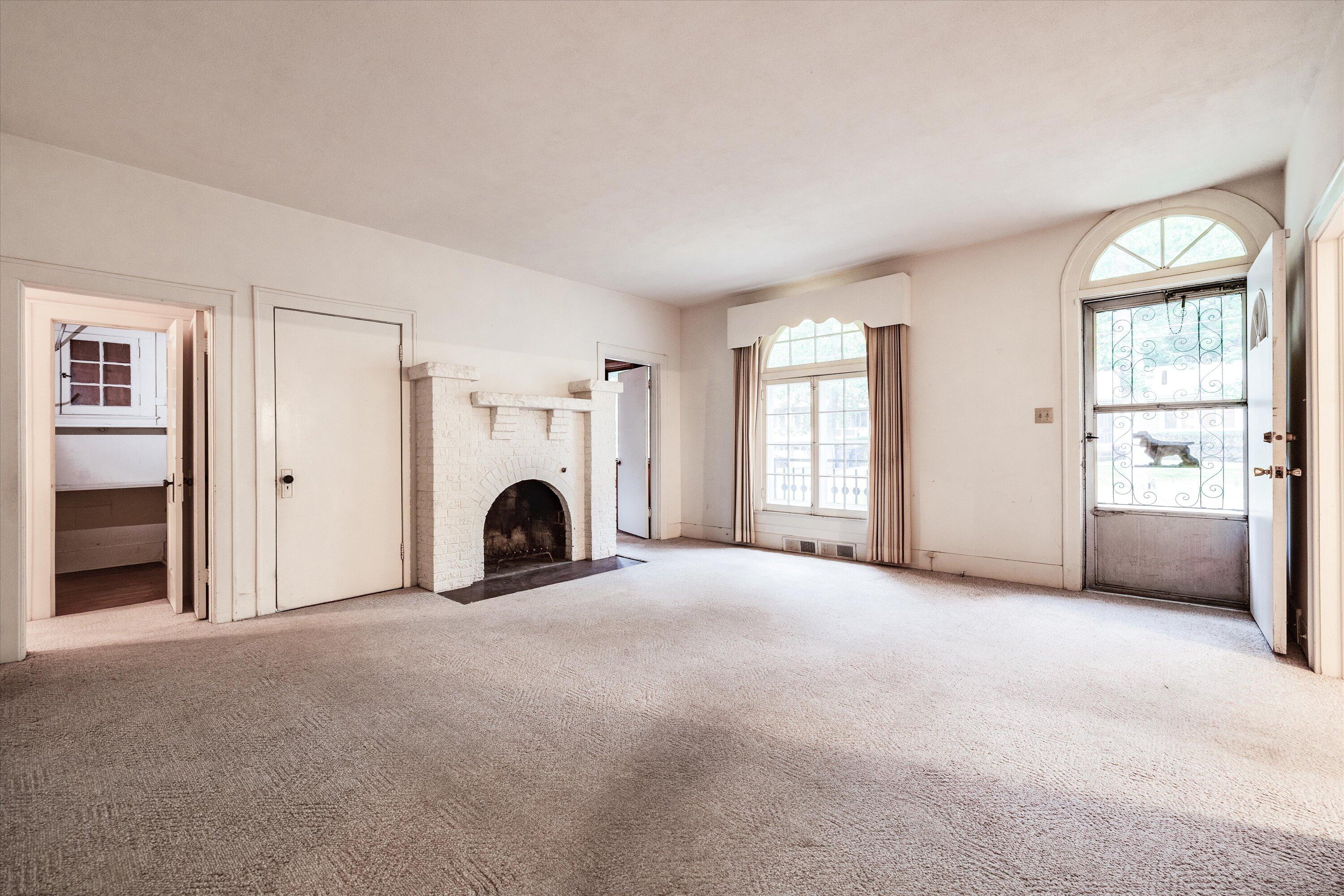 2003 Juneway Drive