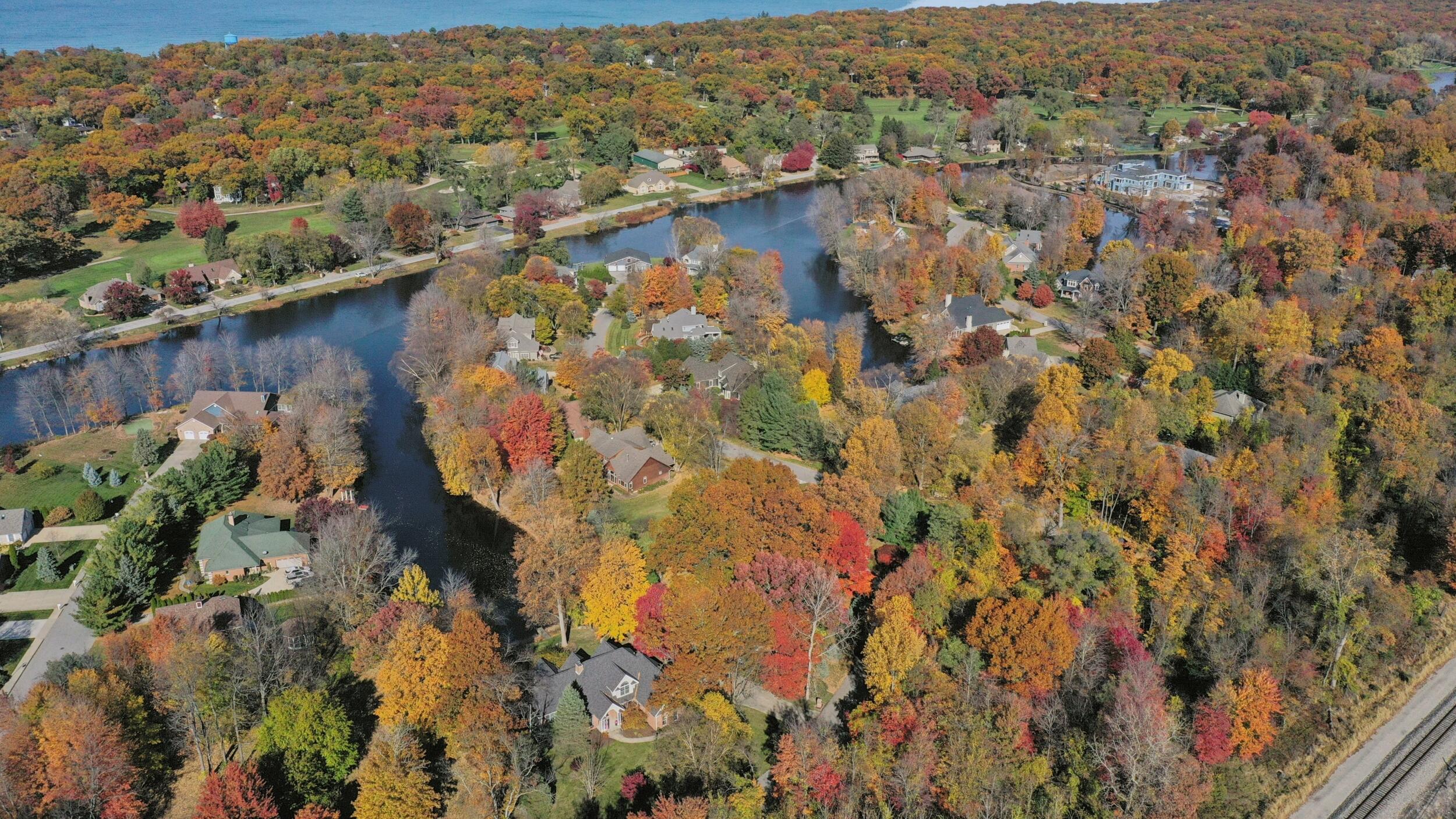 2300 Shorewood Drive