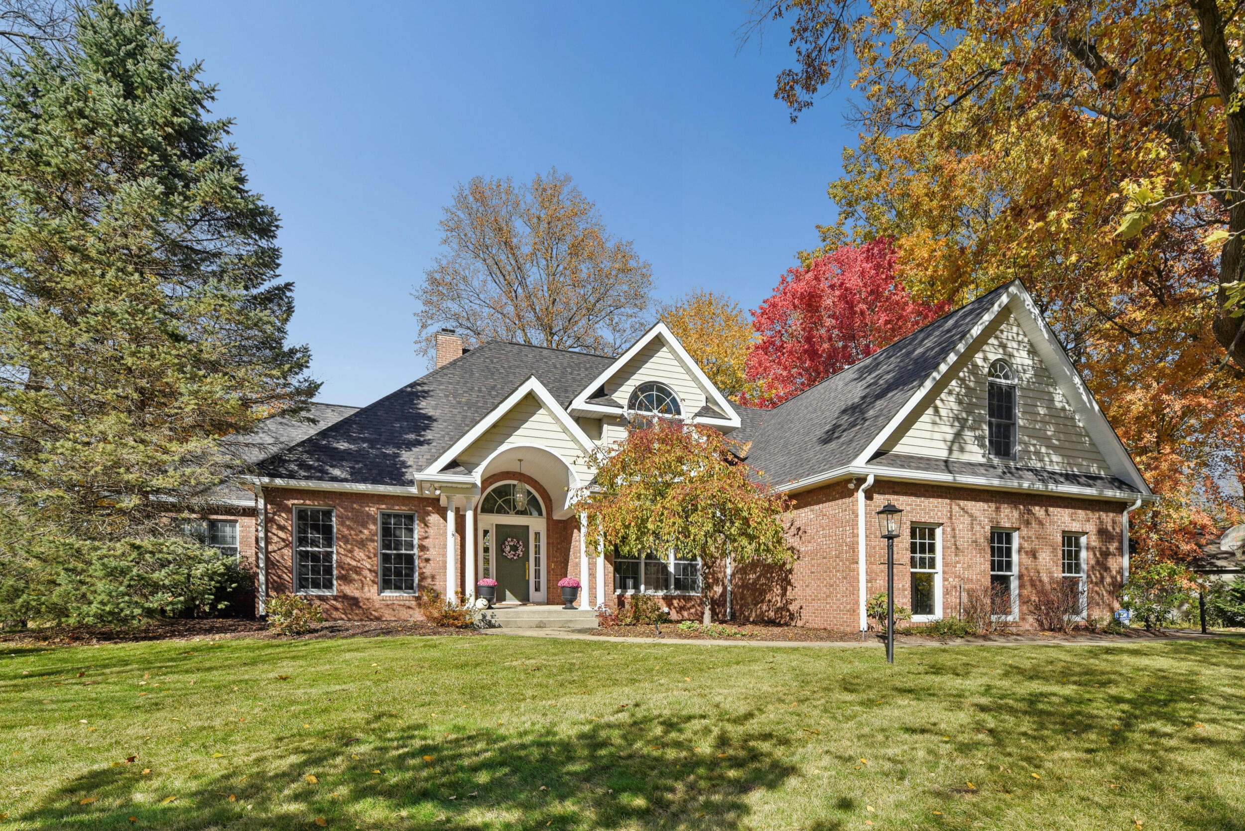 2300 Shorewood Drive