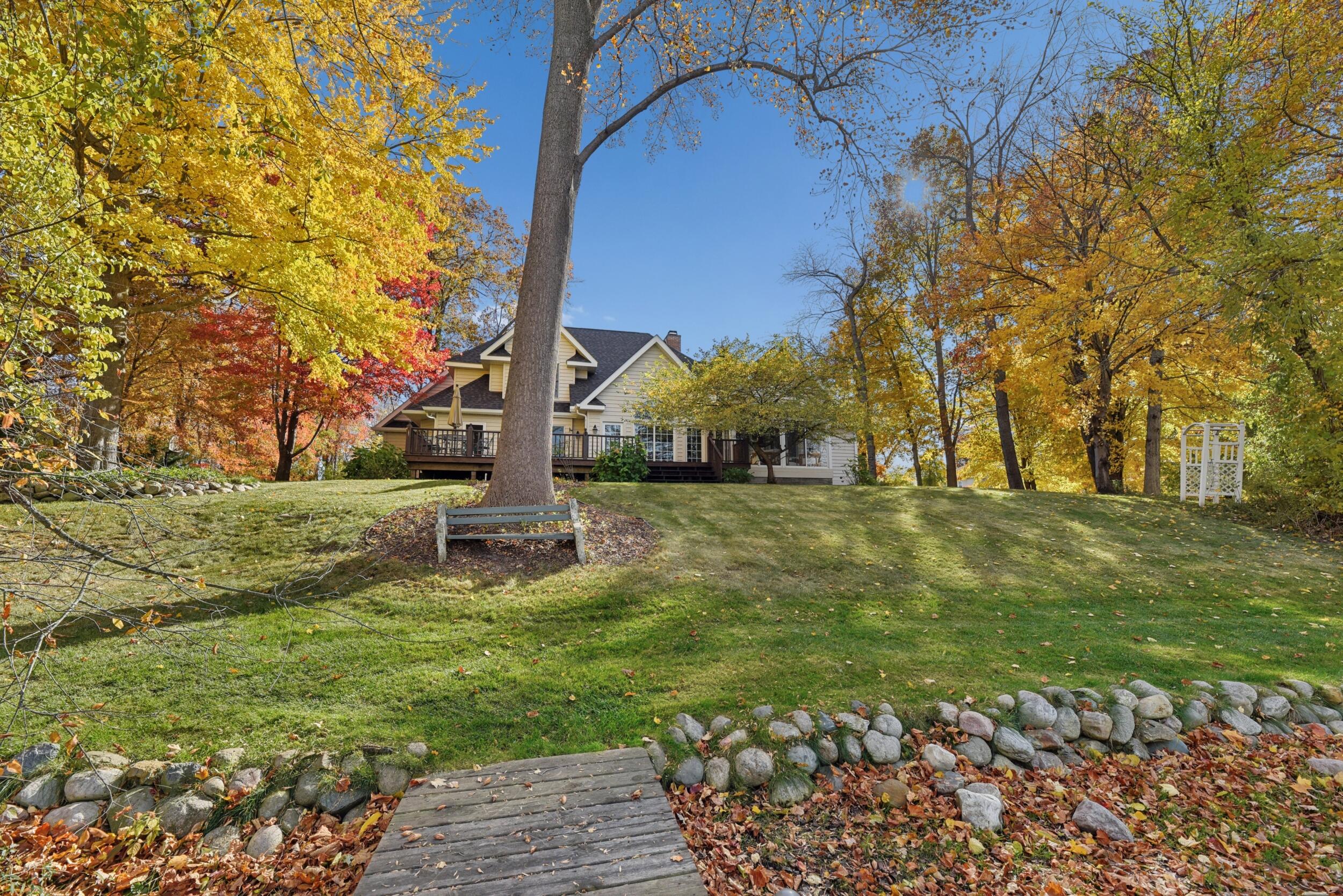 2300 Shorewood Drive