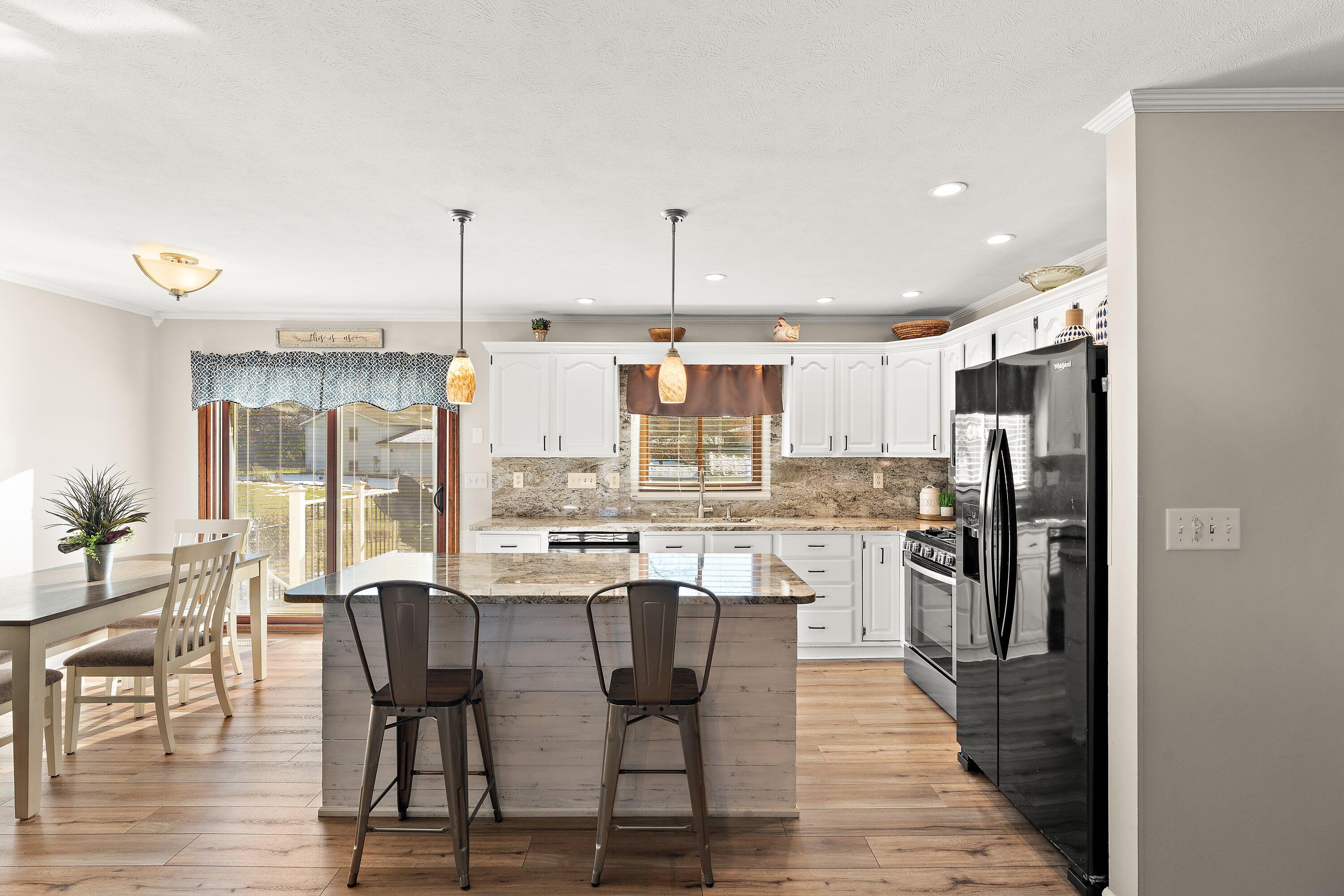 6476 W Lee Len Trail