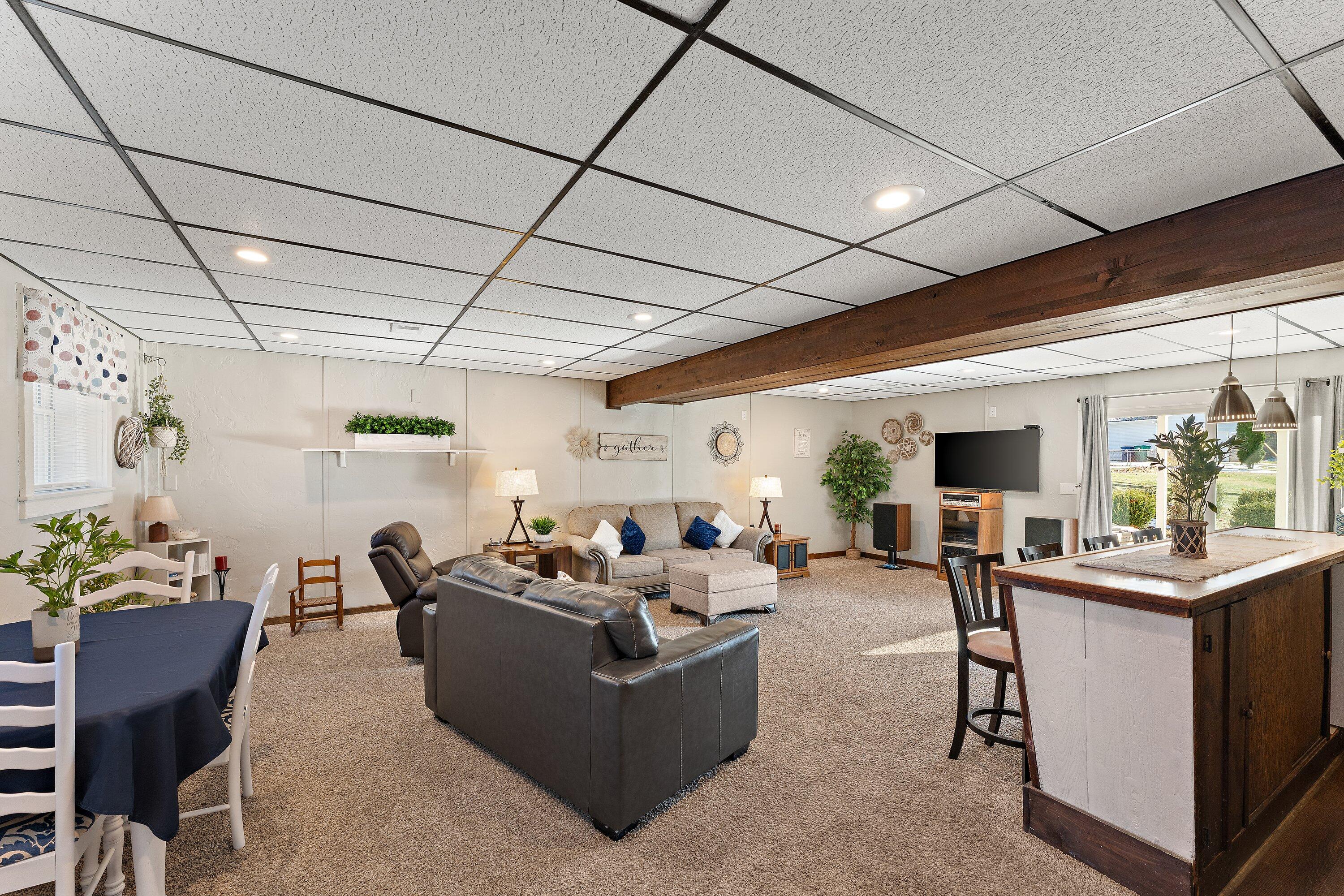 6476 W Lee Len Trail