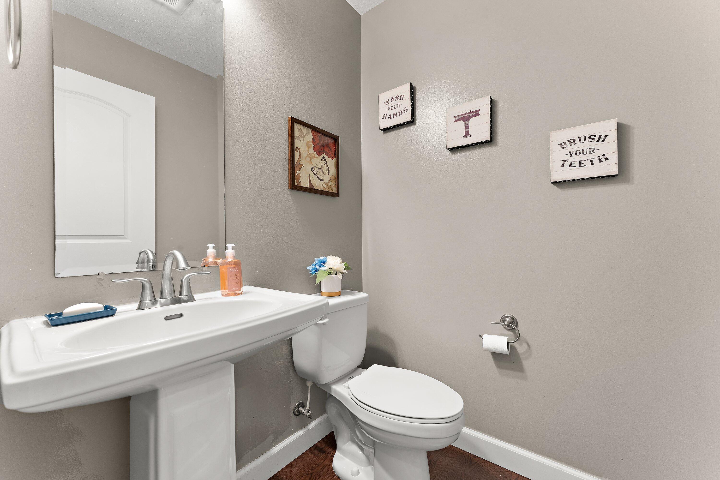 2952 N Morning Glory Avenue