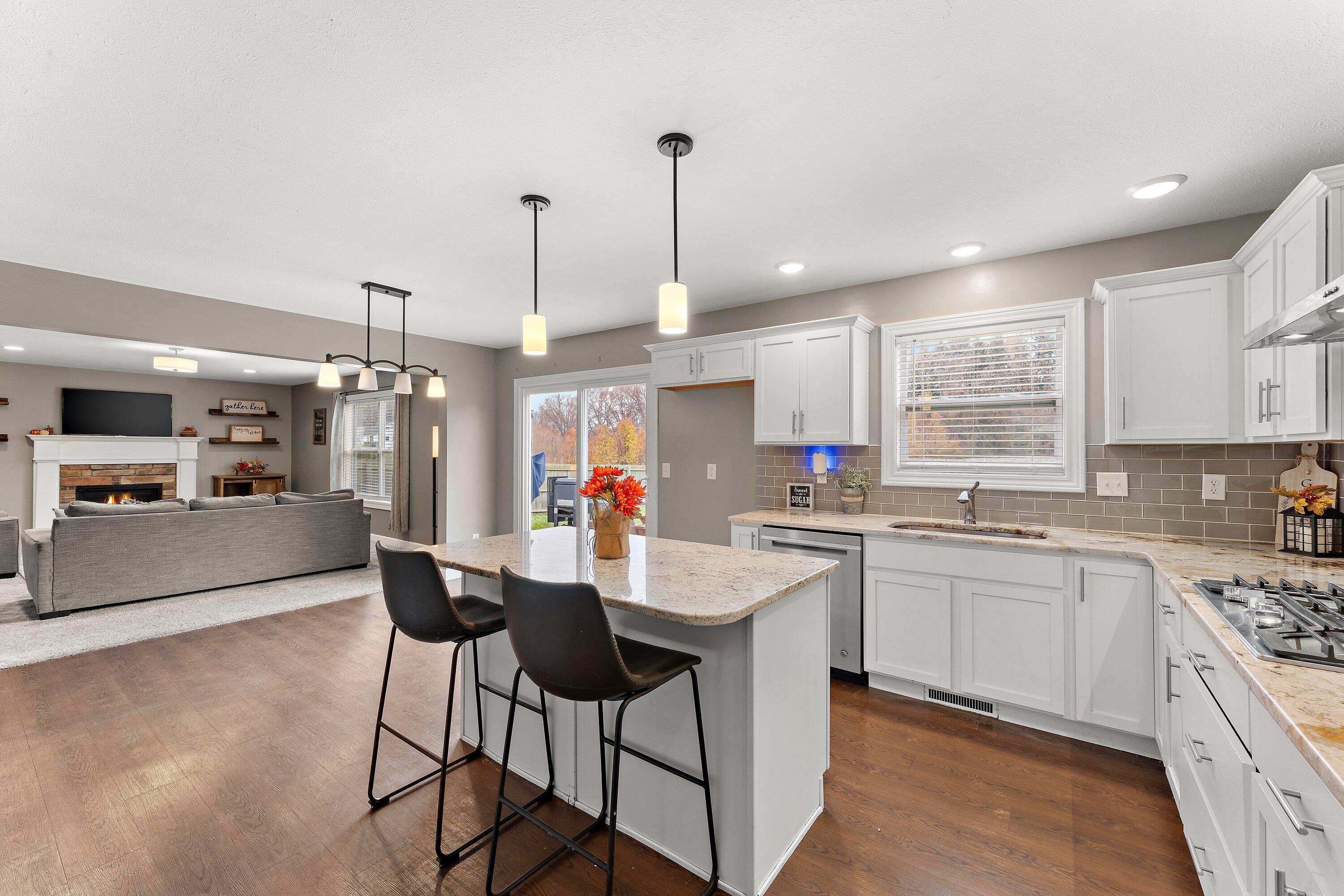 2952 N Morning Glory Avenue