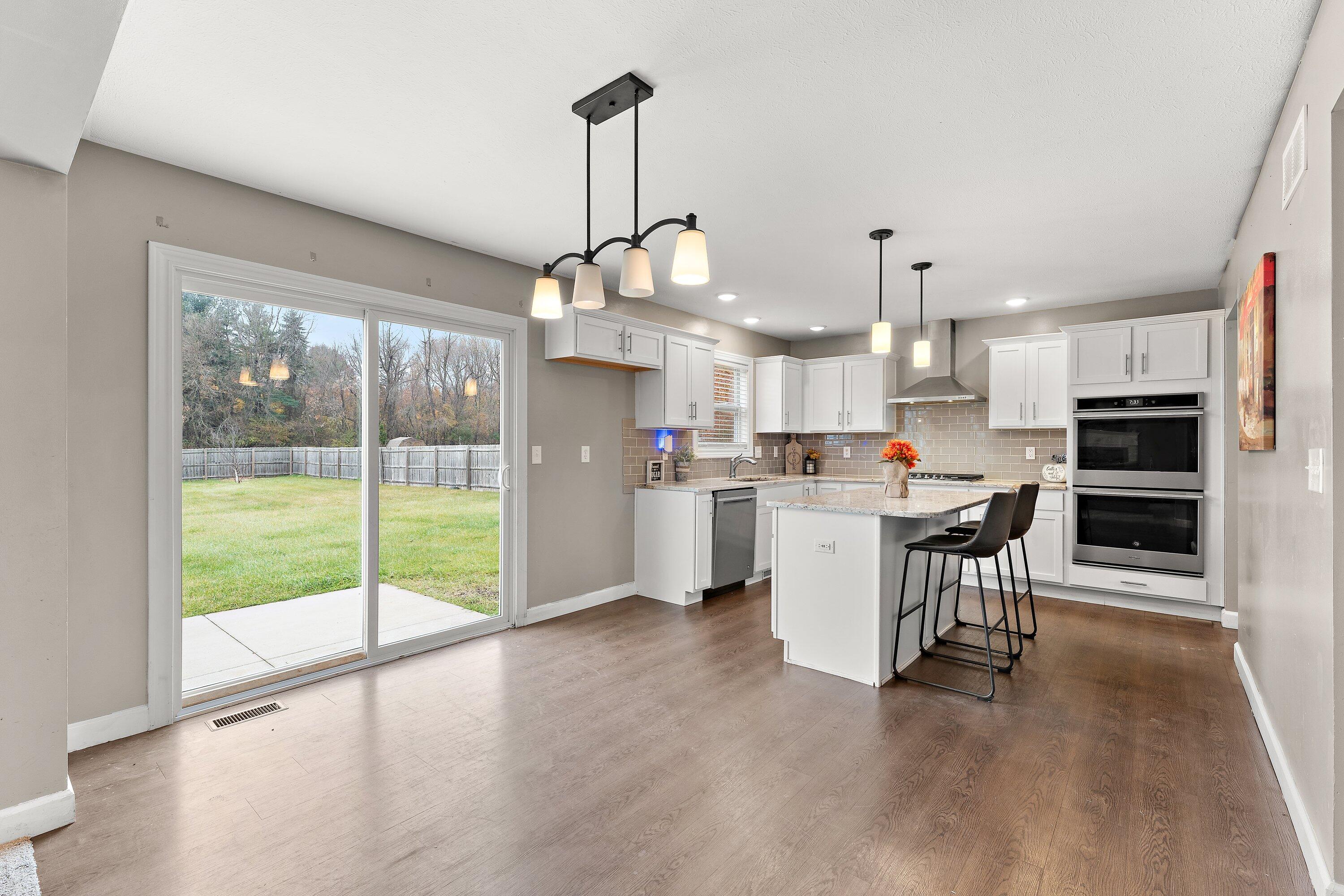 2952 N Morning Glory Avenue