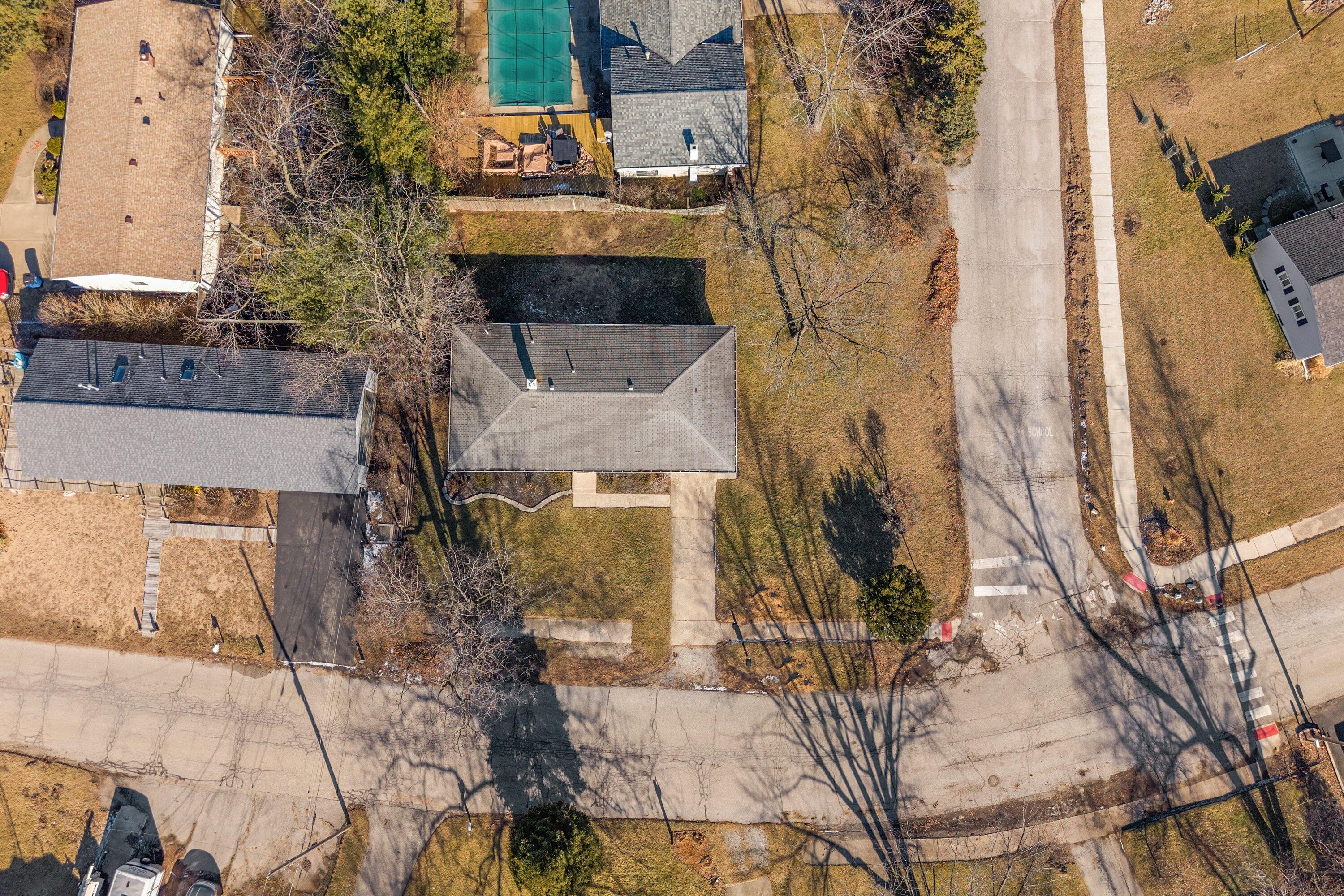 106 Lake Hills Road