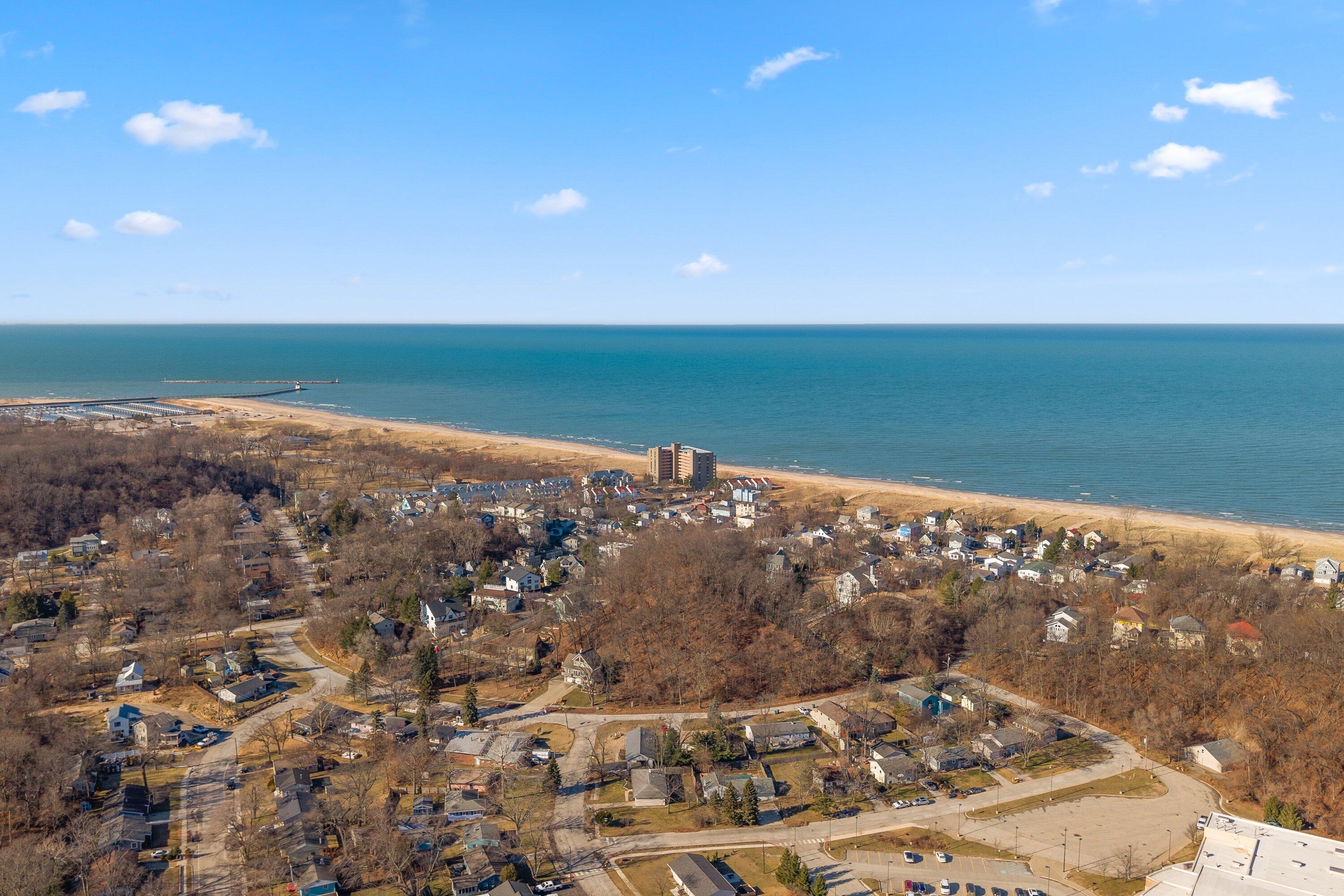 106 Lake Hills Road
