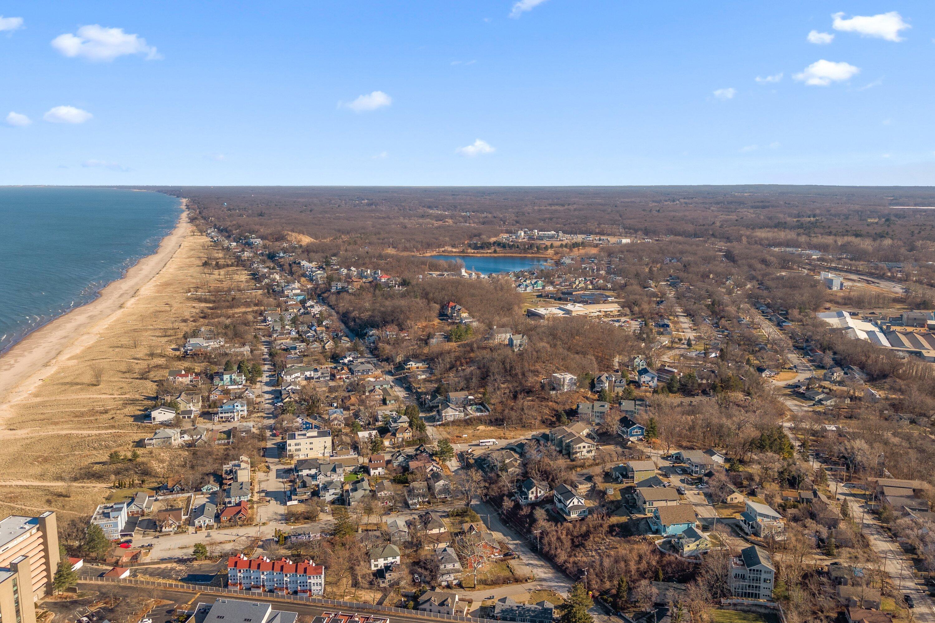 106 Lake Hills Road