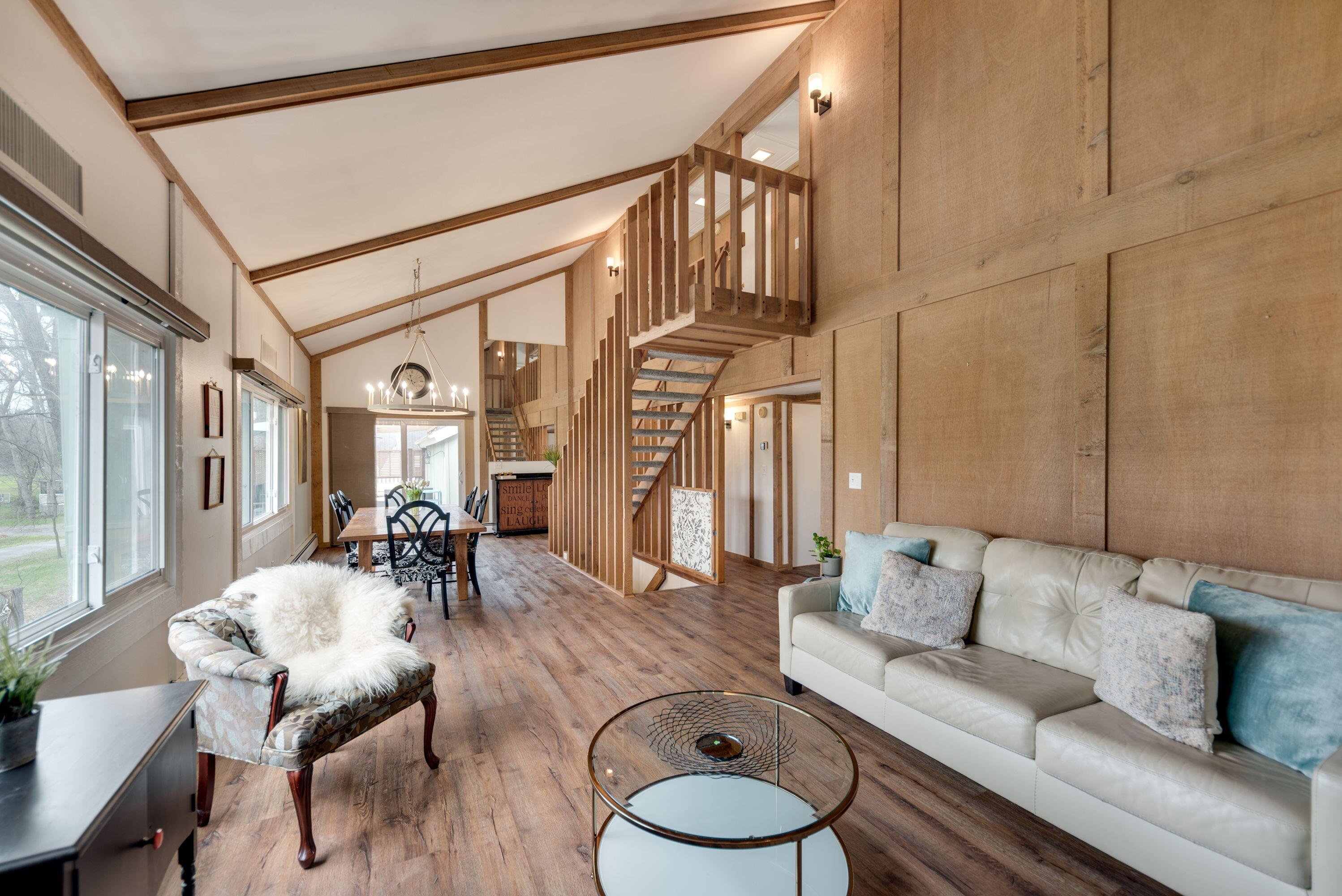 2401 Florimond Drive