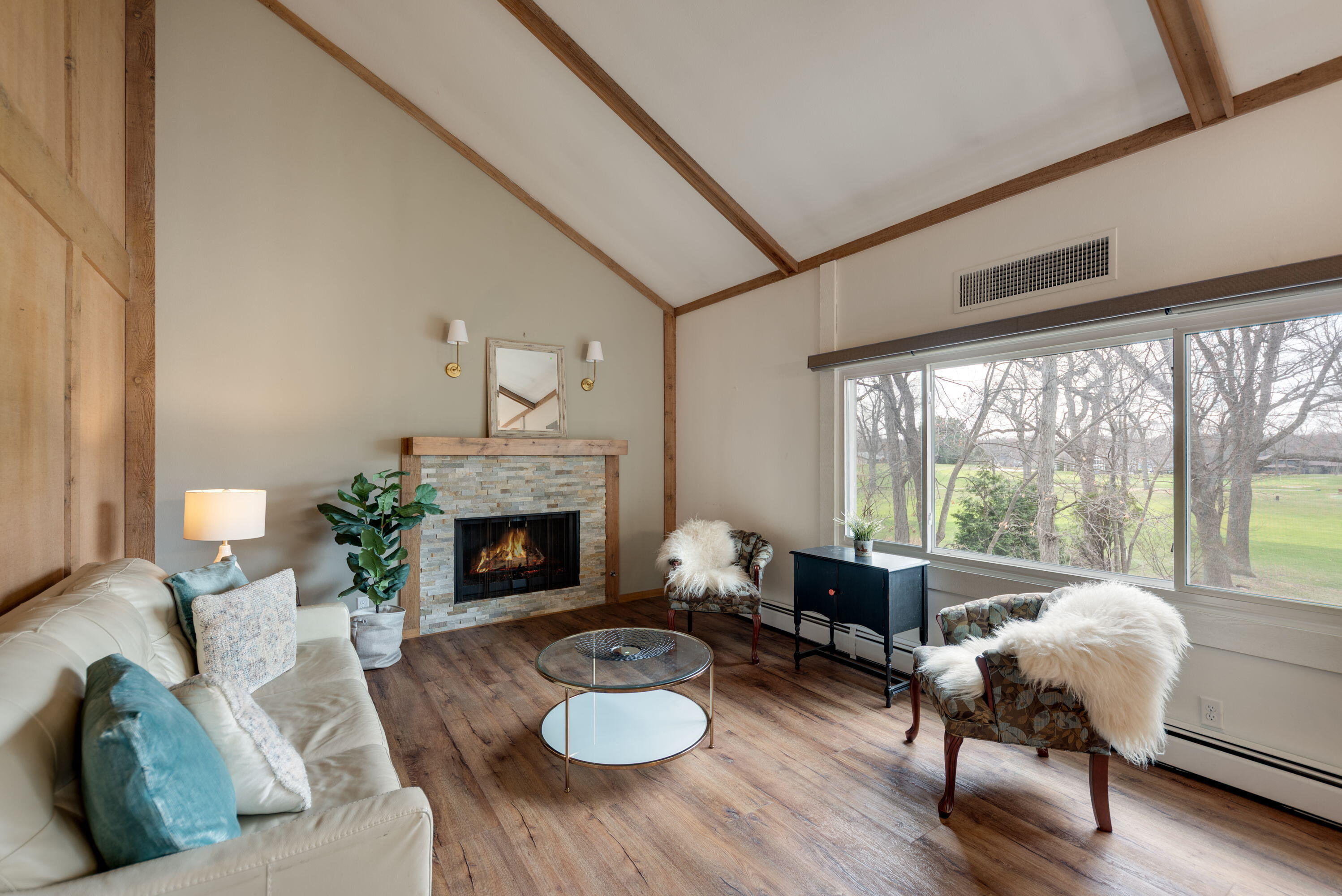 2401 Florimond Drive