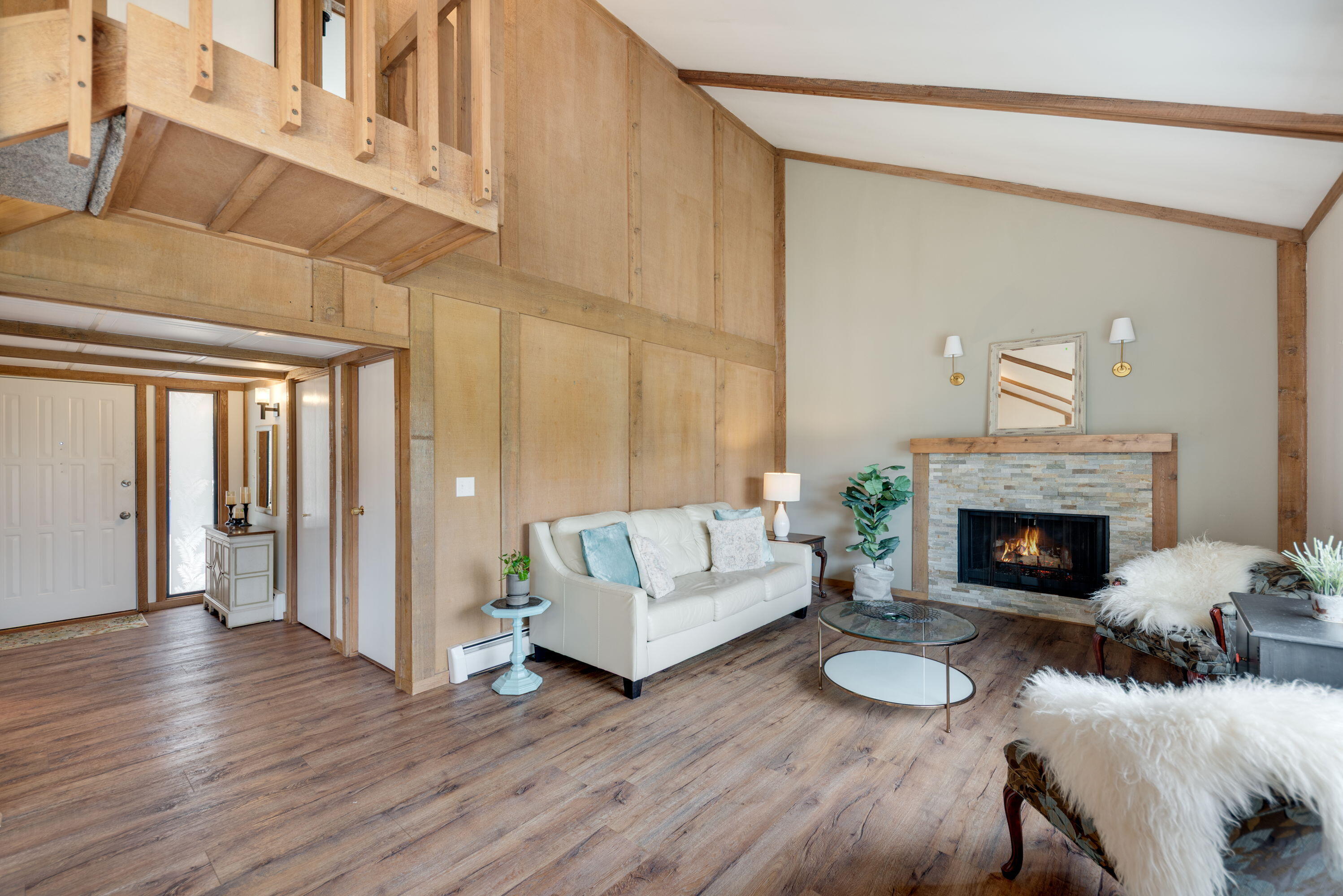 2401 Florimond Drive