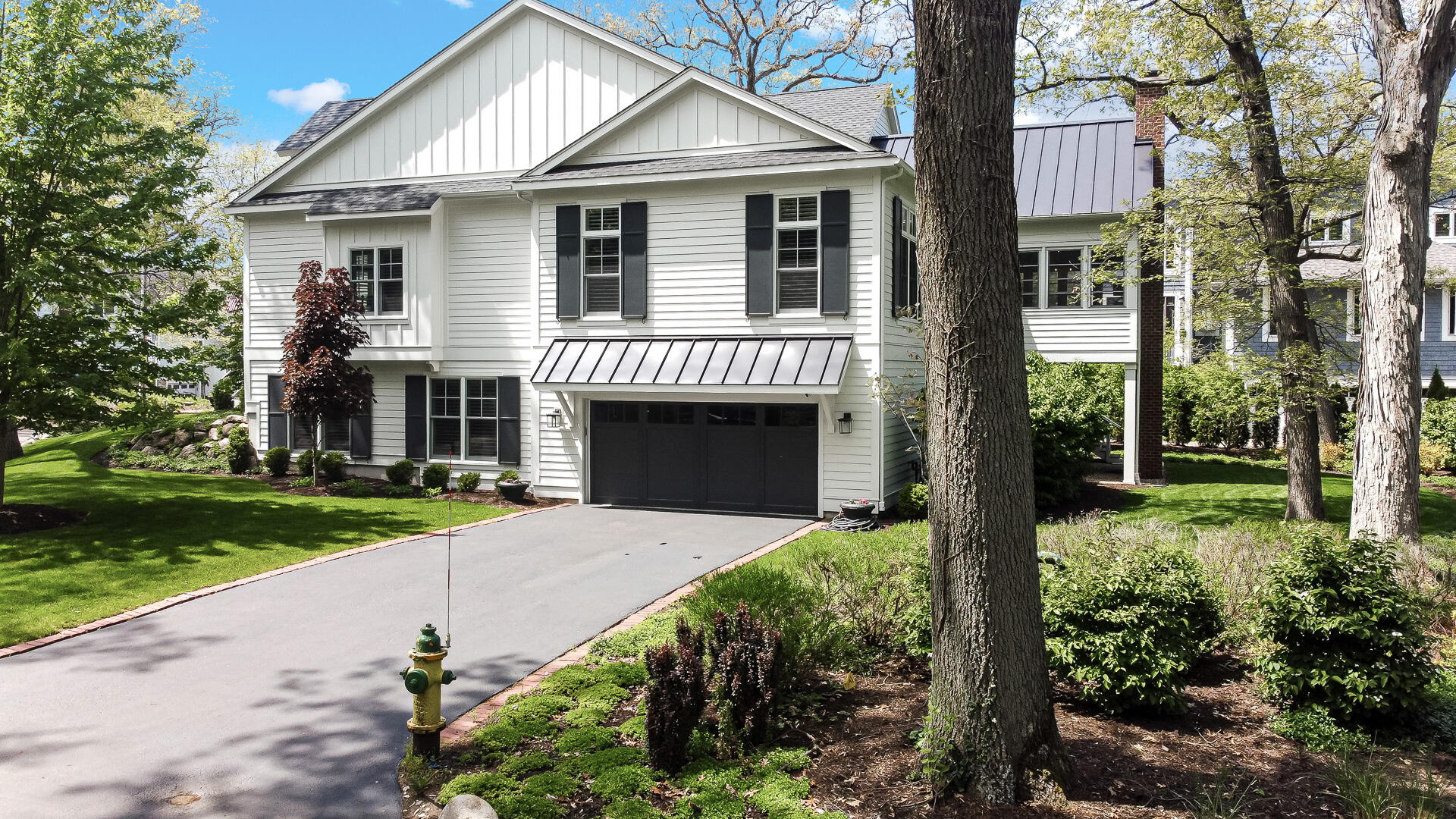3402 Iroquois Trail