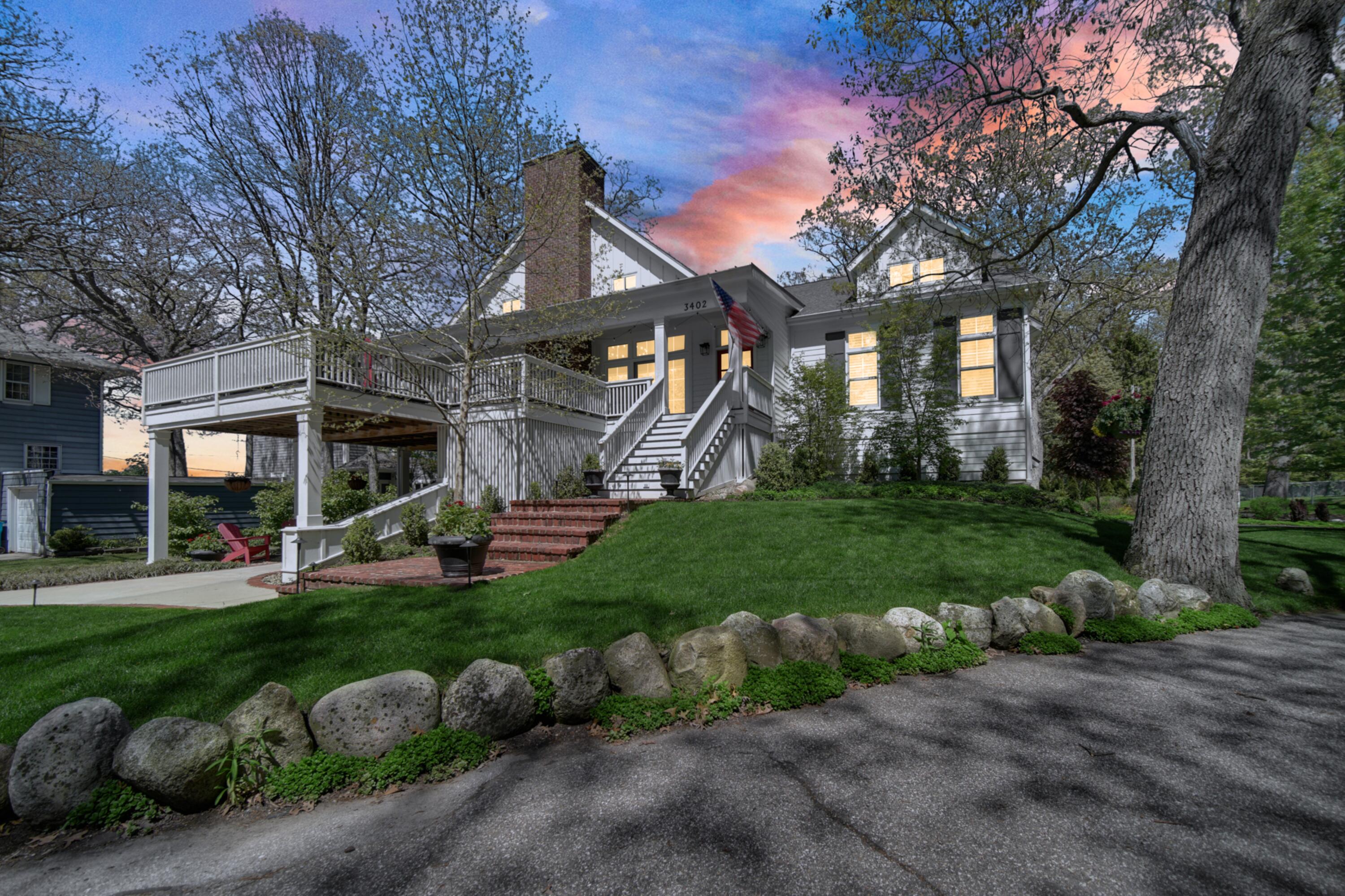 3402 Iroquois Trail