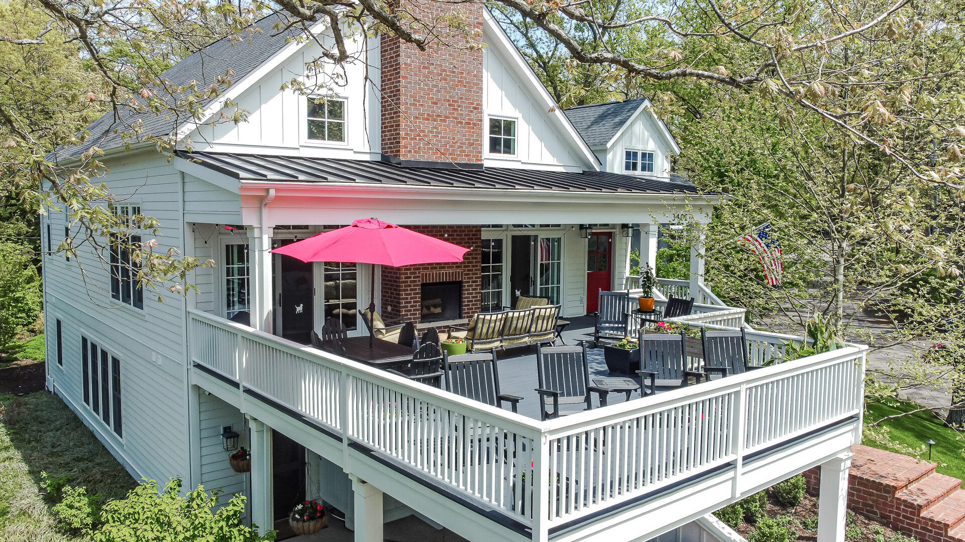 3402 Iroquois Trail