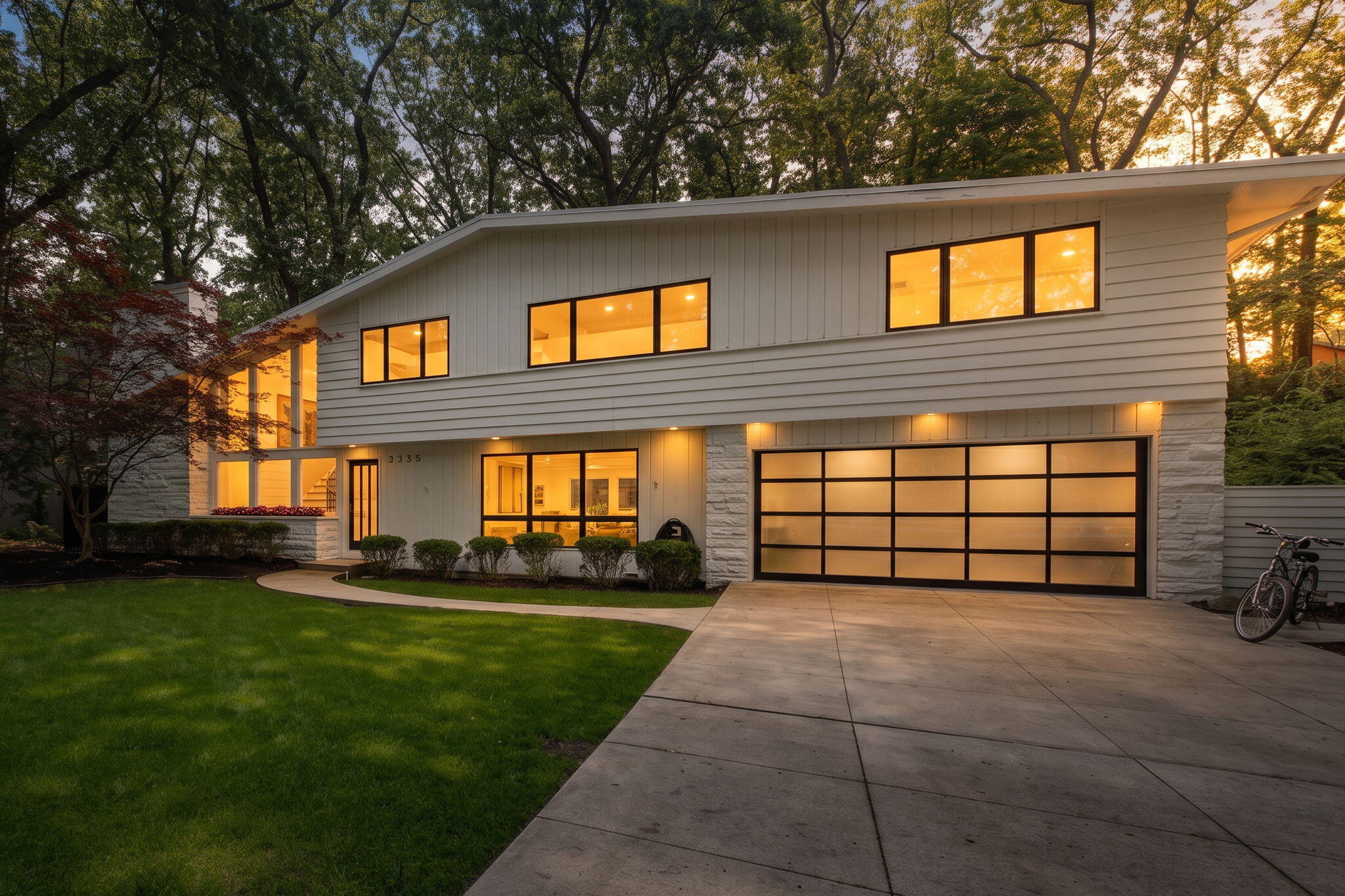 3335 Lasalle Trail