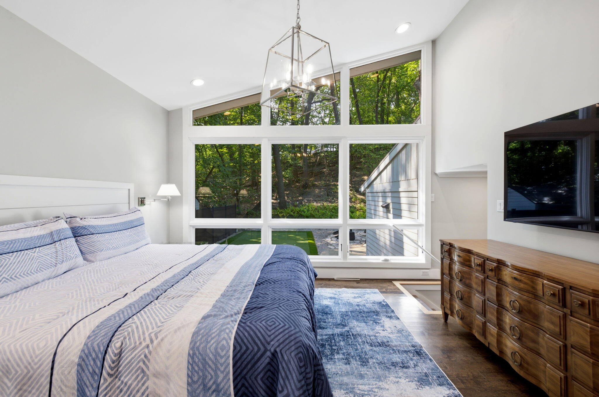 3335 Lasalle Trail
