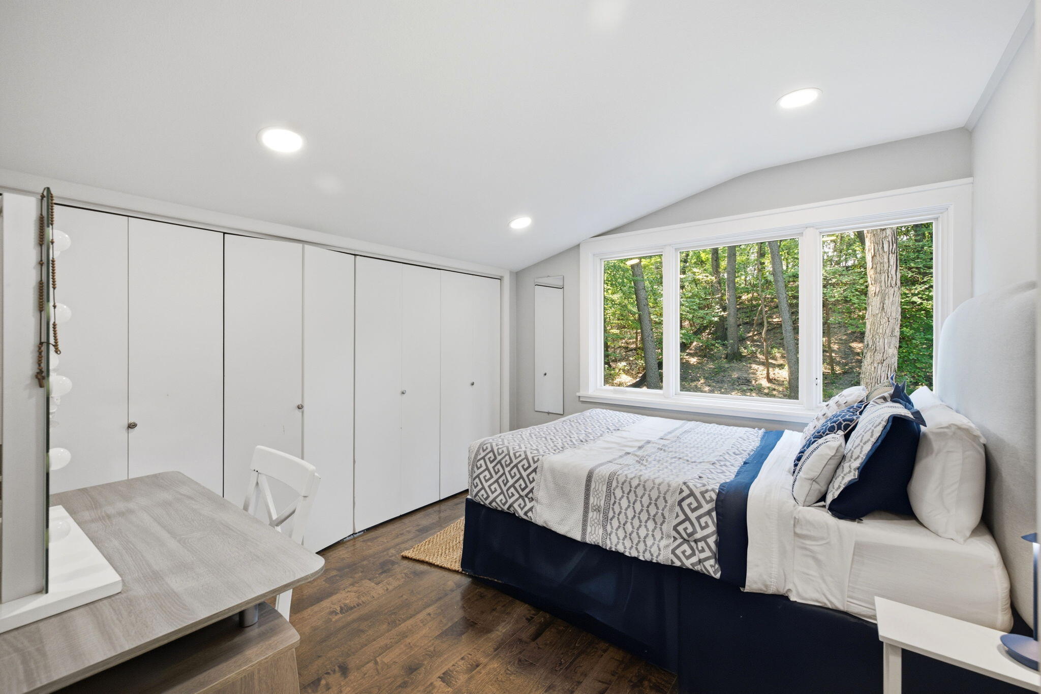 3335 Lasalle Trail
