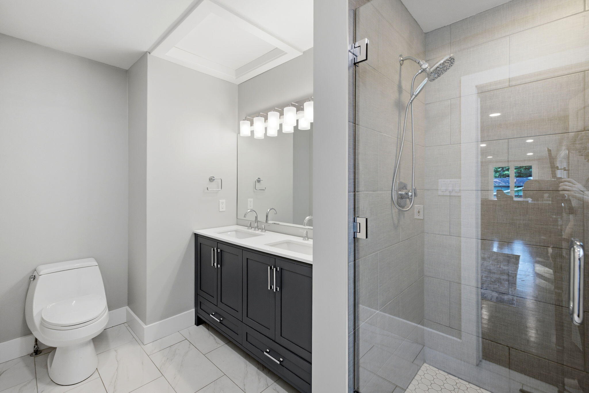 3335 Lasalle Trail