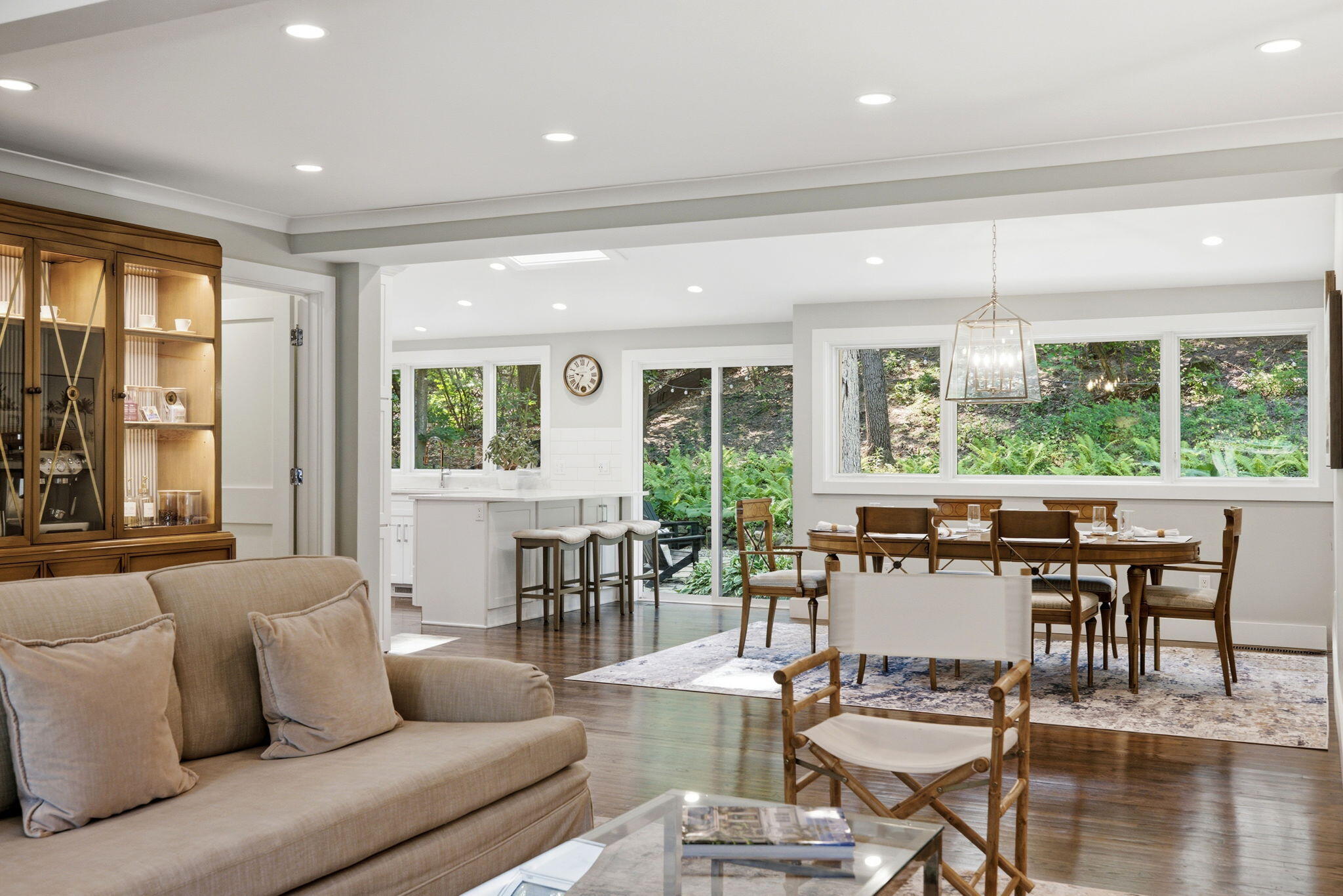 3335 Lasalle Trail