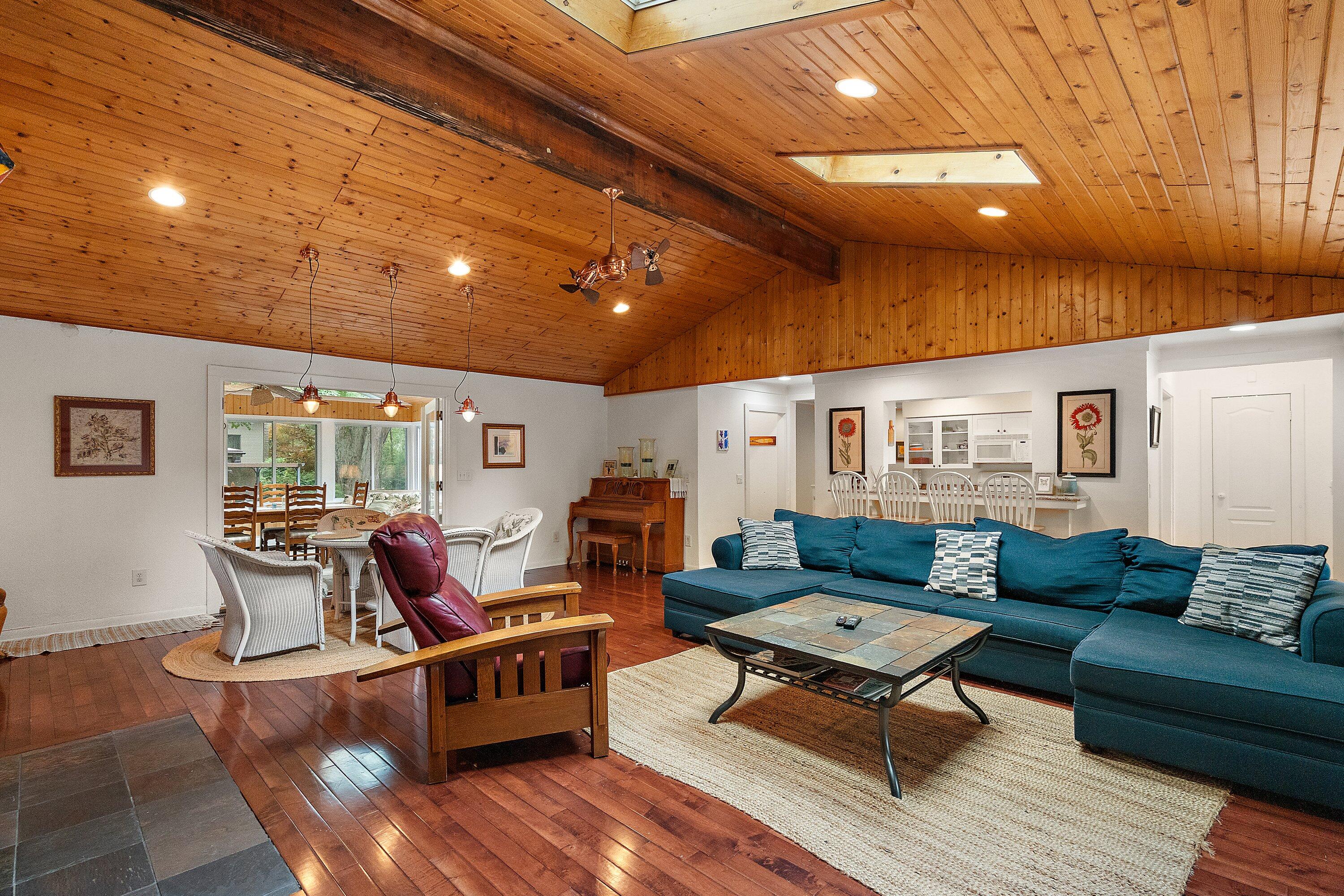 331 Oakland Drive